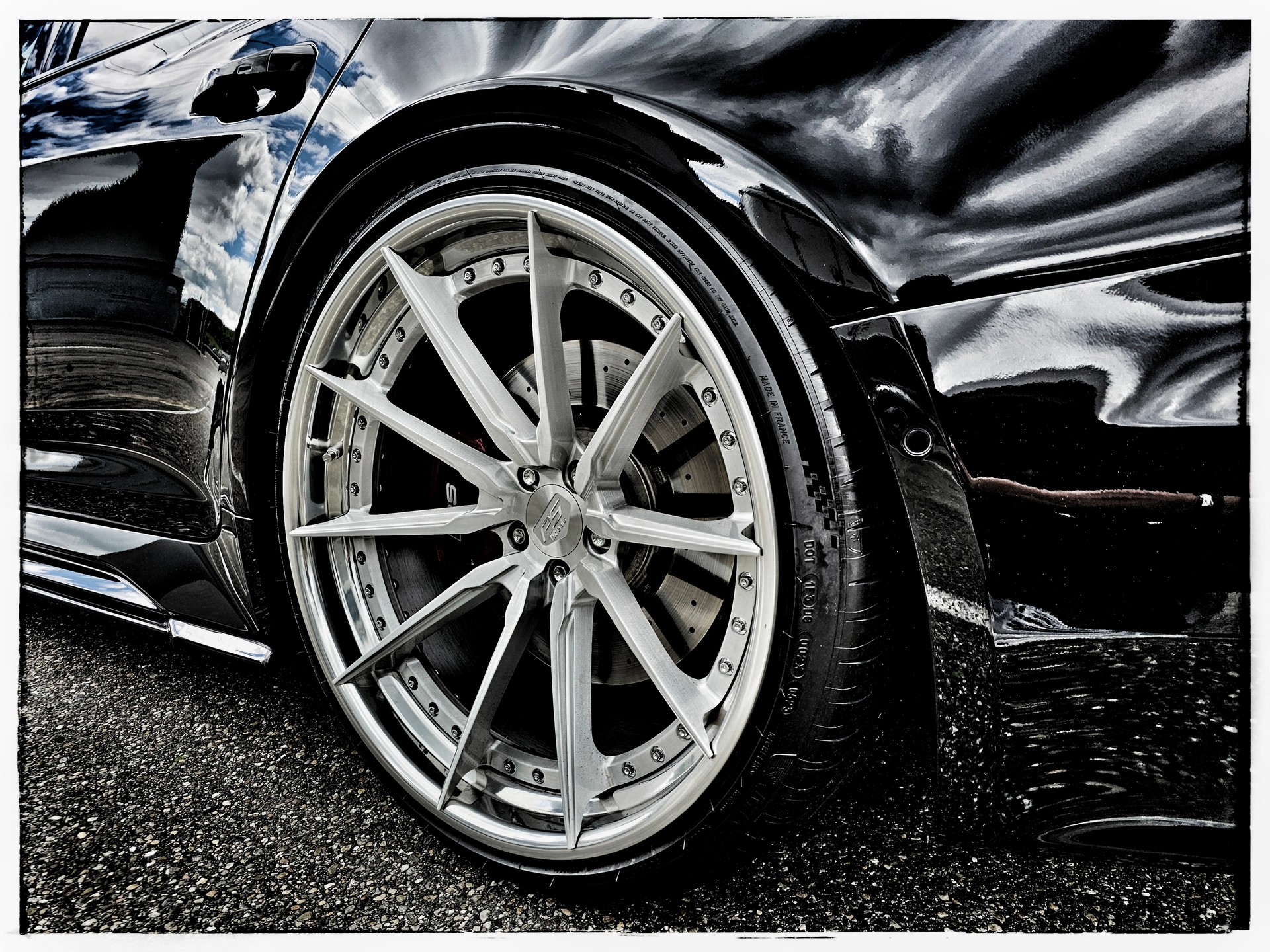 AUDI RS6 Avant 4.0 TFSI V8 quattro-image-3