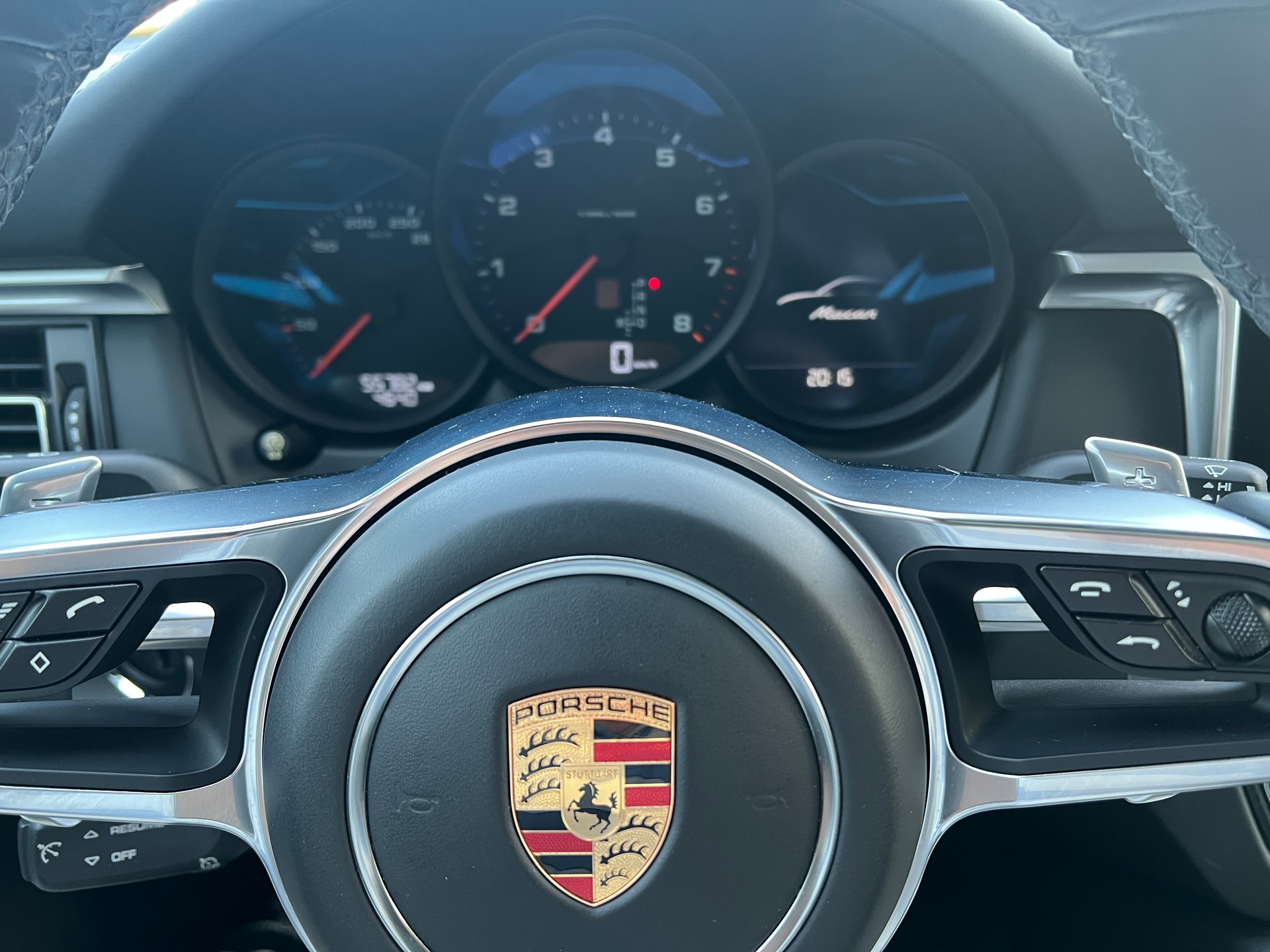 PORSCHE Macan PDK-image-7