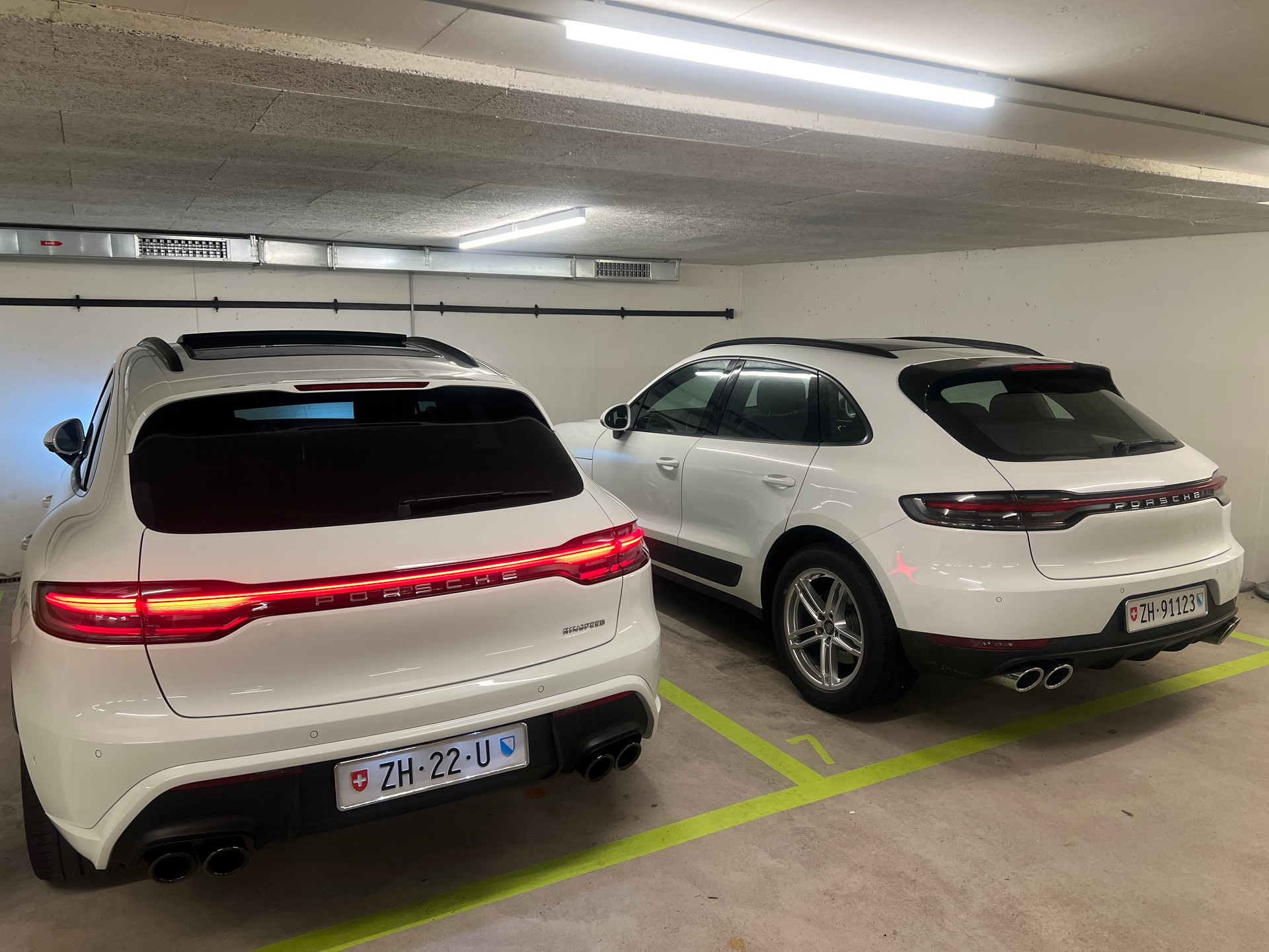 PORSCHE Macan PDK-image-12