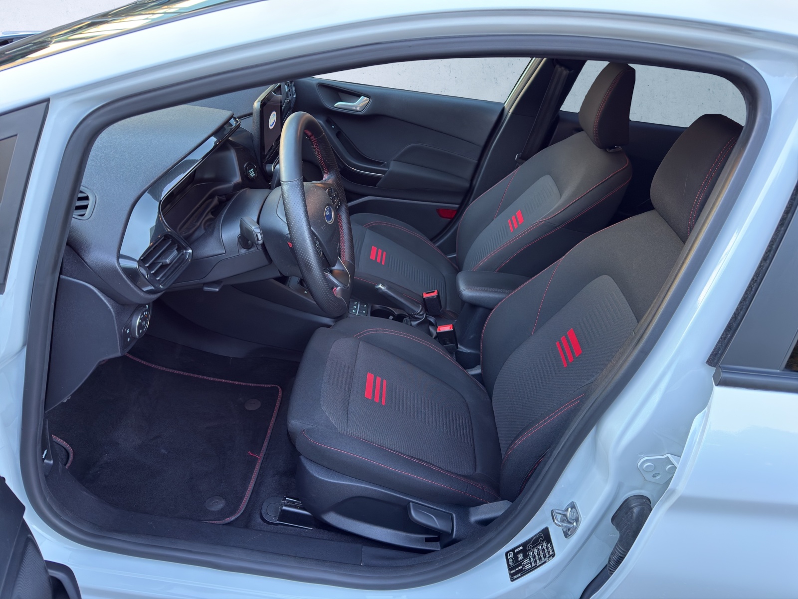 FORD Fiesta 1.0 SCTi MHEV ST Line X *Automat*-image-6