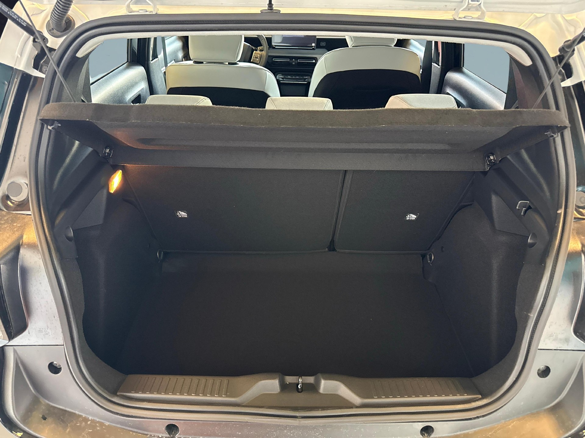 CITROEN C3 1.2 Hybrid Max-image-11