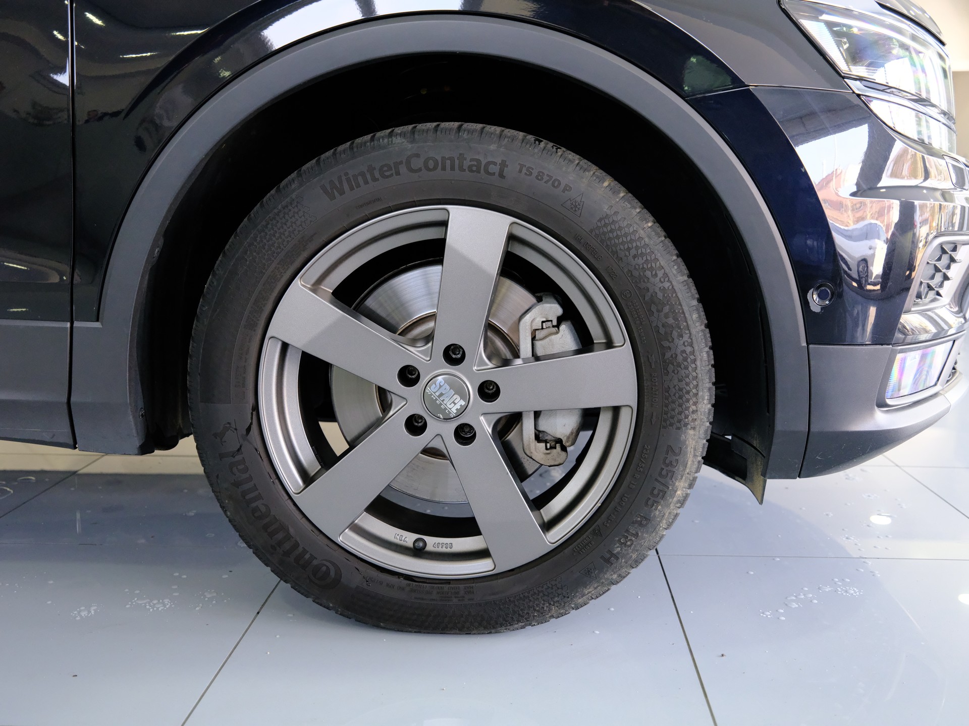 VW Tiguan 2.0 TDI SCR Highline 4Motion DSG-image-16