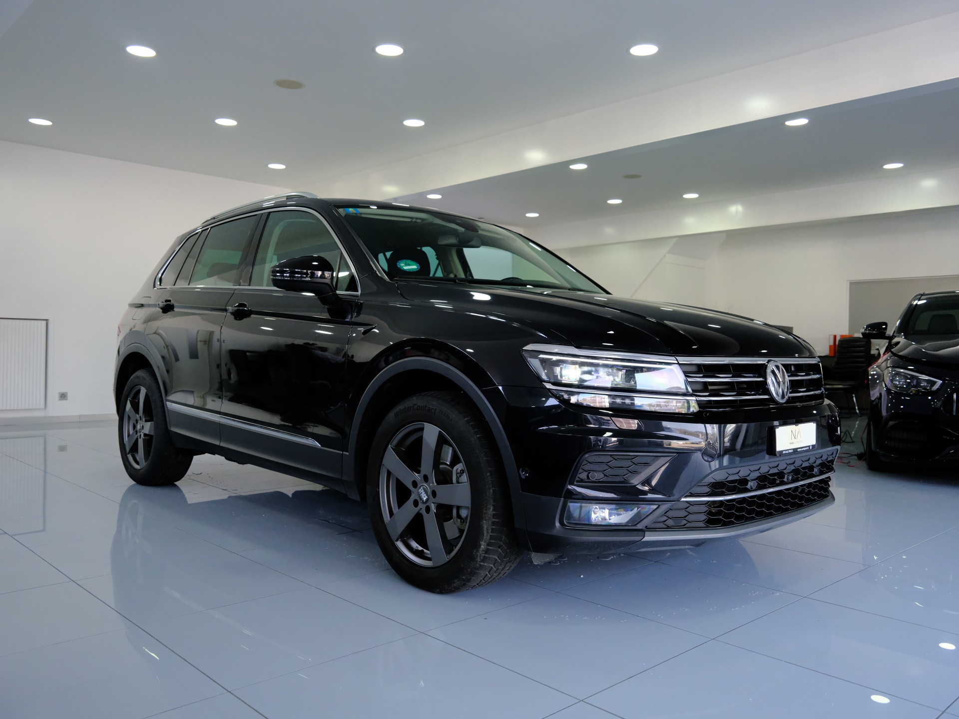 VW Tiguan 2.0 TDI SCR Highline 4Motion DSG-image-1