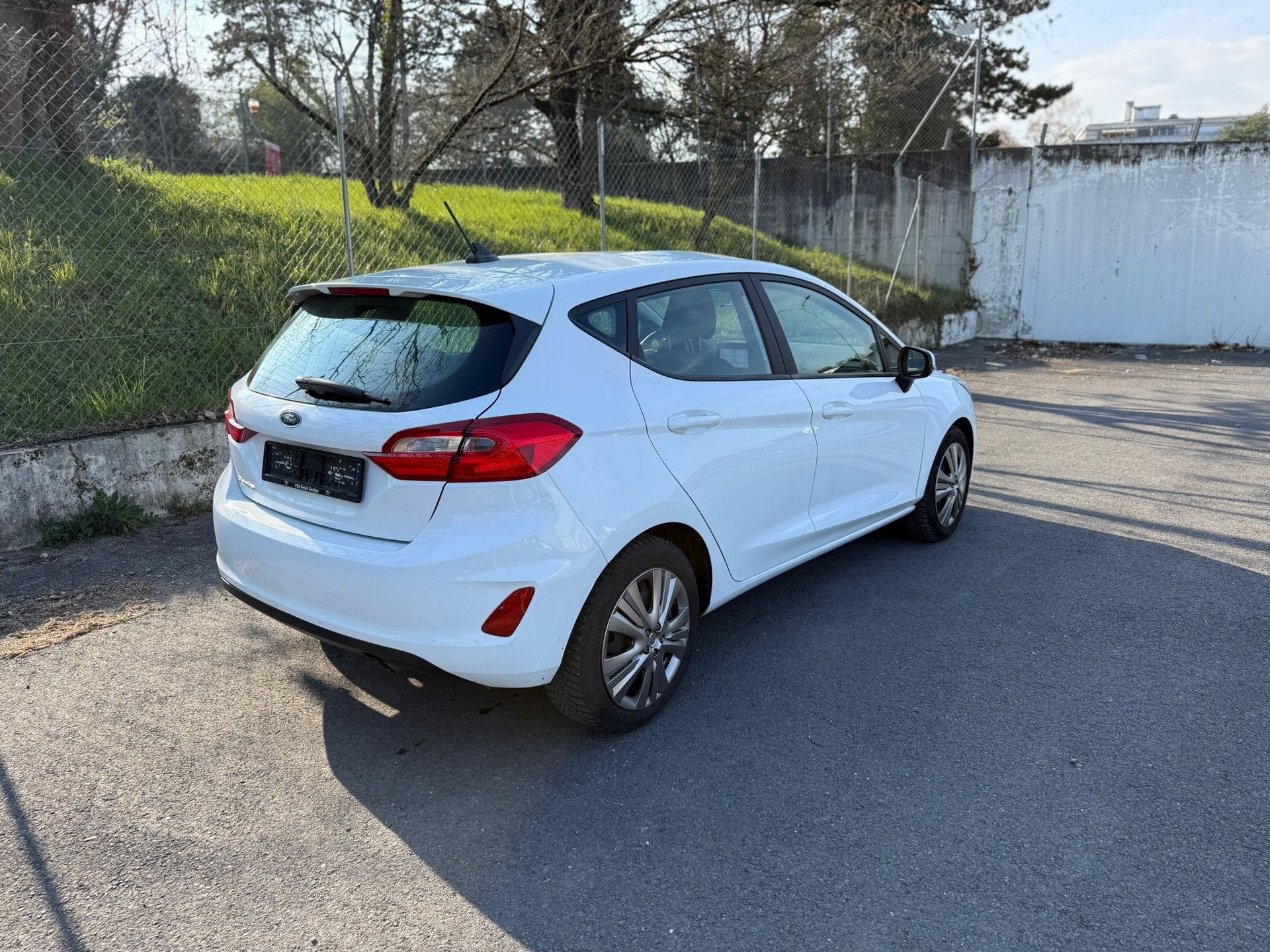 FORD Fiesta 1.0 SCTi Cool & Connect Automat-image-5