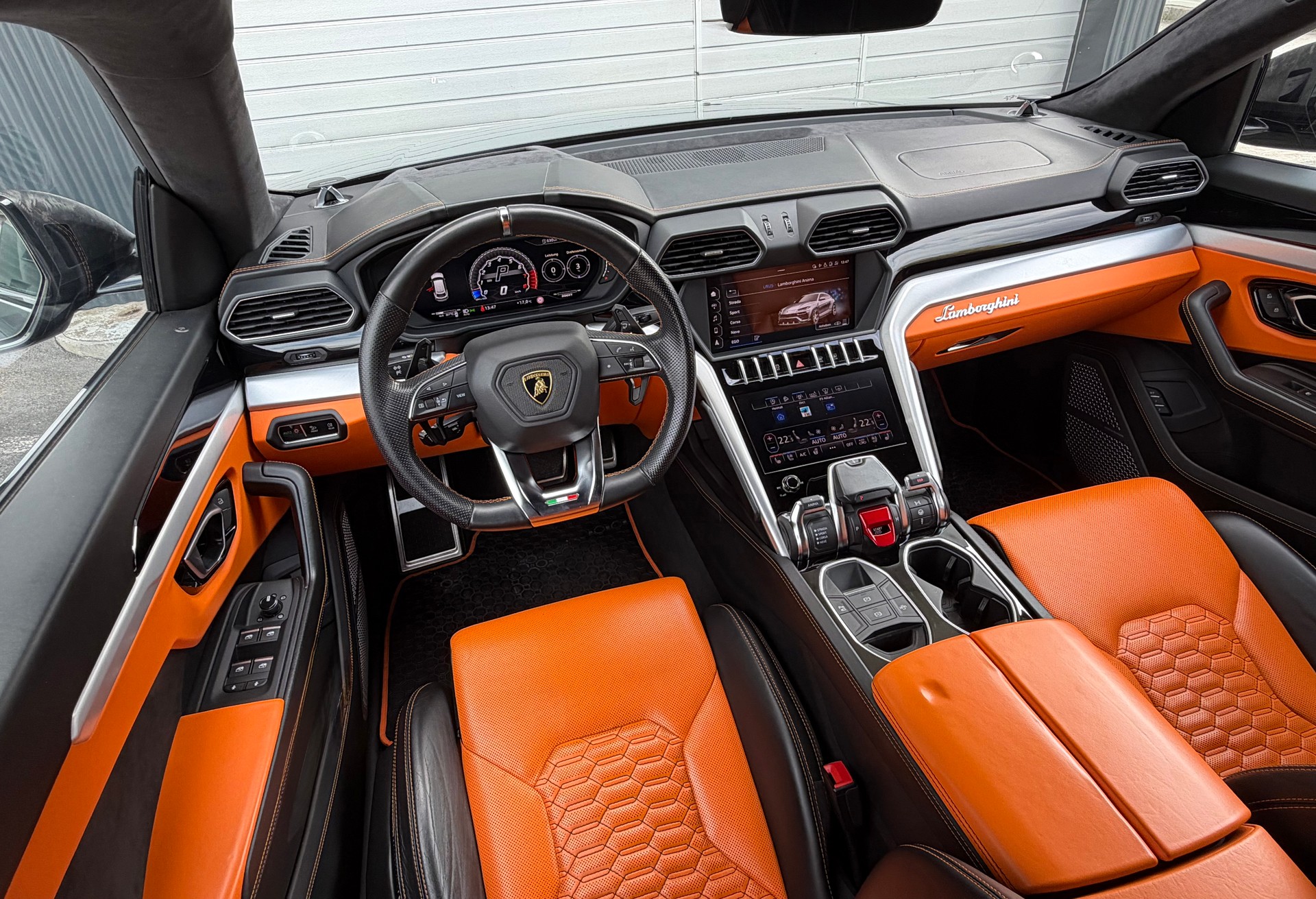 LAMBORGHINI Urus 650 PS ♦️ Topausstattung*Traumkombination*Ab Service♦️-image-9