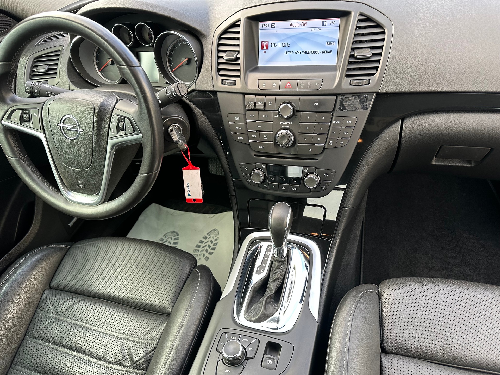 OPEL Insignia 20T 4x4-image-14