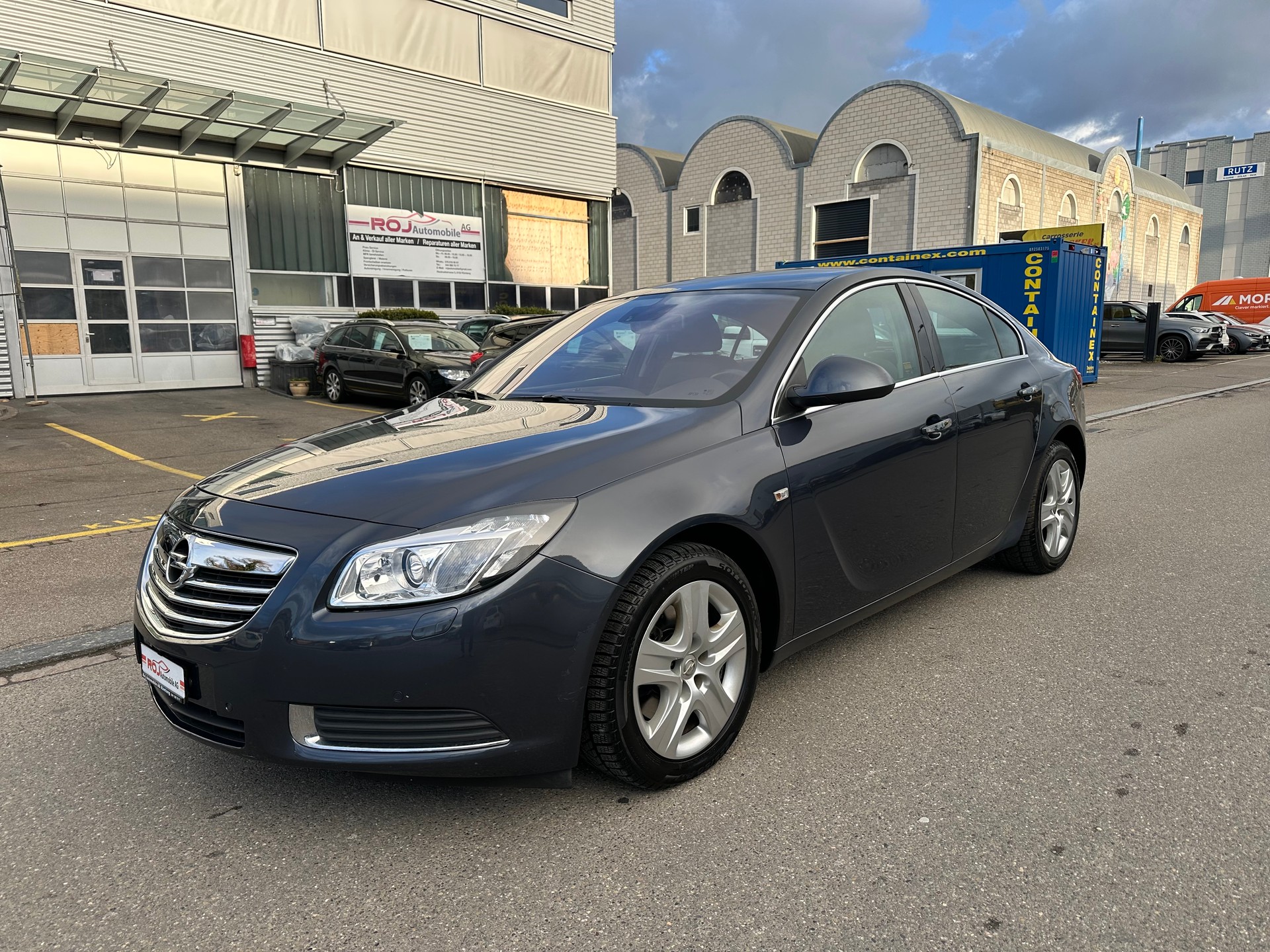 OPEL Insignia 20T 4x4-image-1