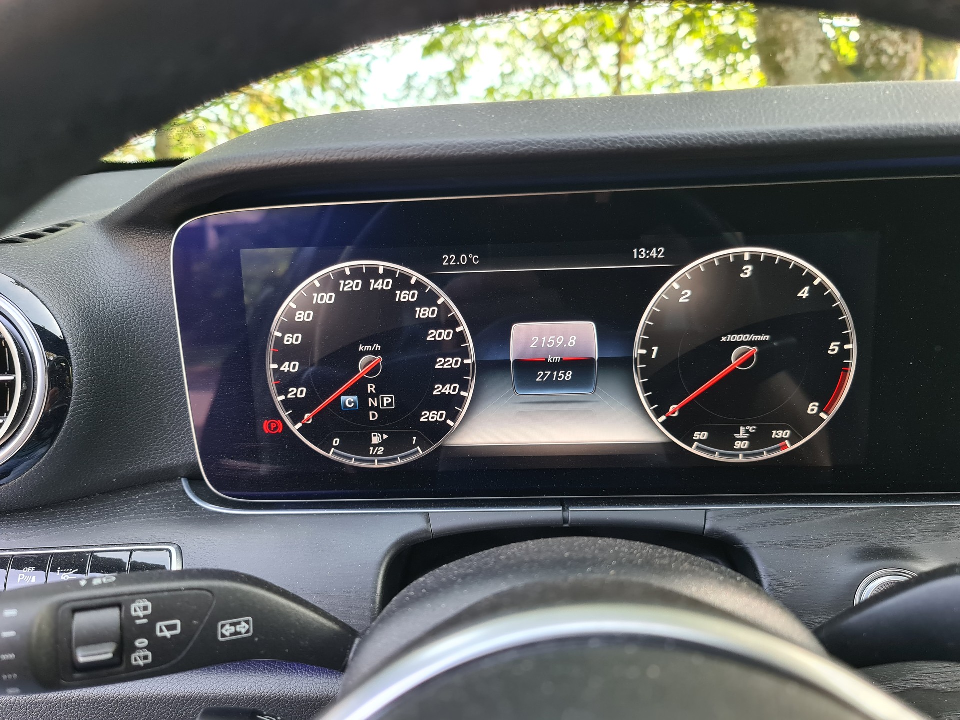 MERCEDES-BENZ E 400 d All-Terrain Avantgarde 4Matic 9G-Tronic-image-3