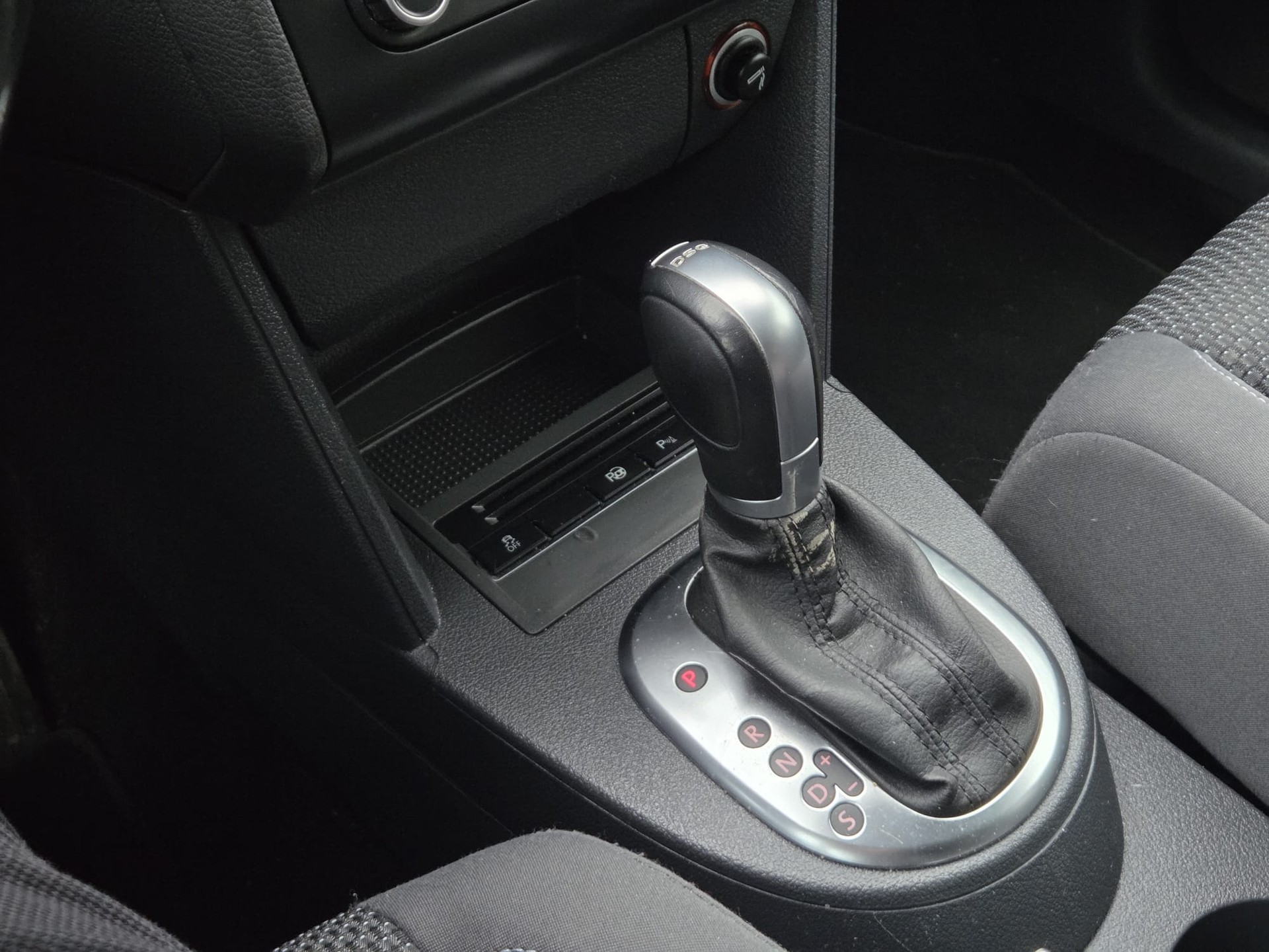 VW Touran 1.4 TSI Highline DSG ** 7 Pl. ** Frish MFK / Expertisé du jour *-image-8