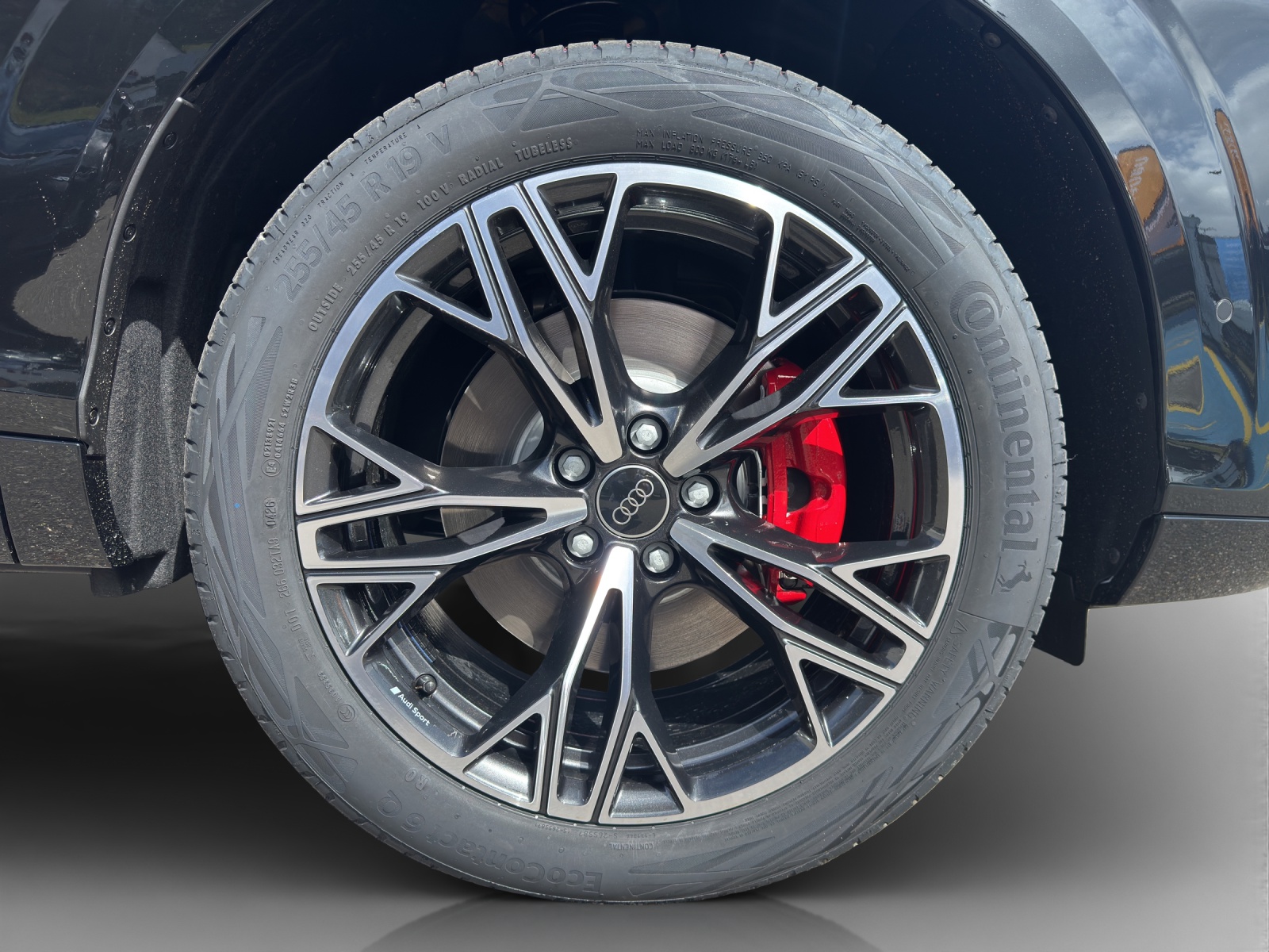 AUDI Q3 SUV TFSI quattro 195 kW S tronic-image-13