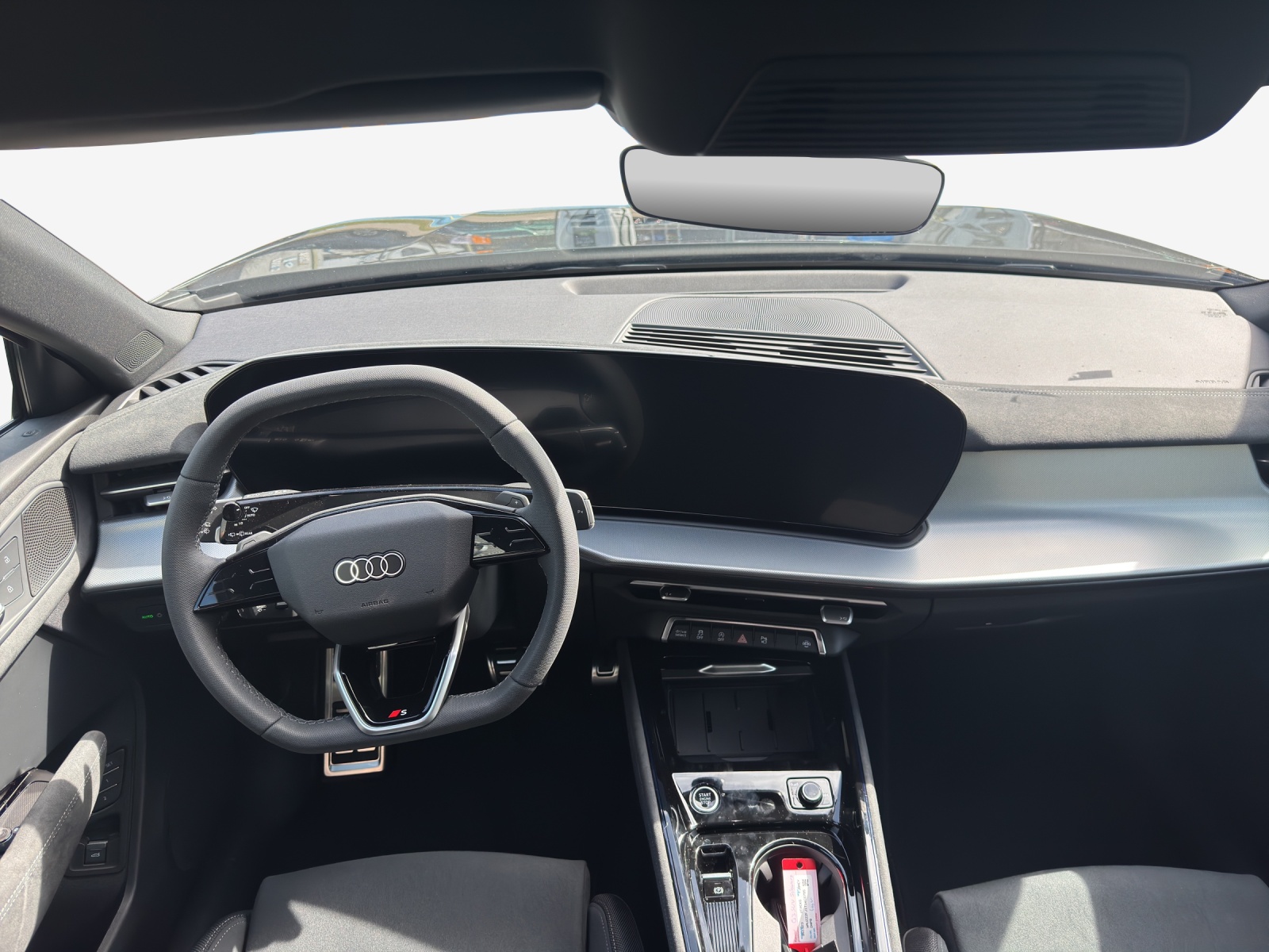 AUDI Q3 SUV TFSI quattro 195 kW S tronic-image-8