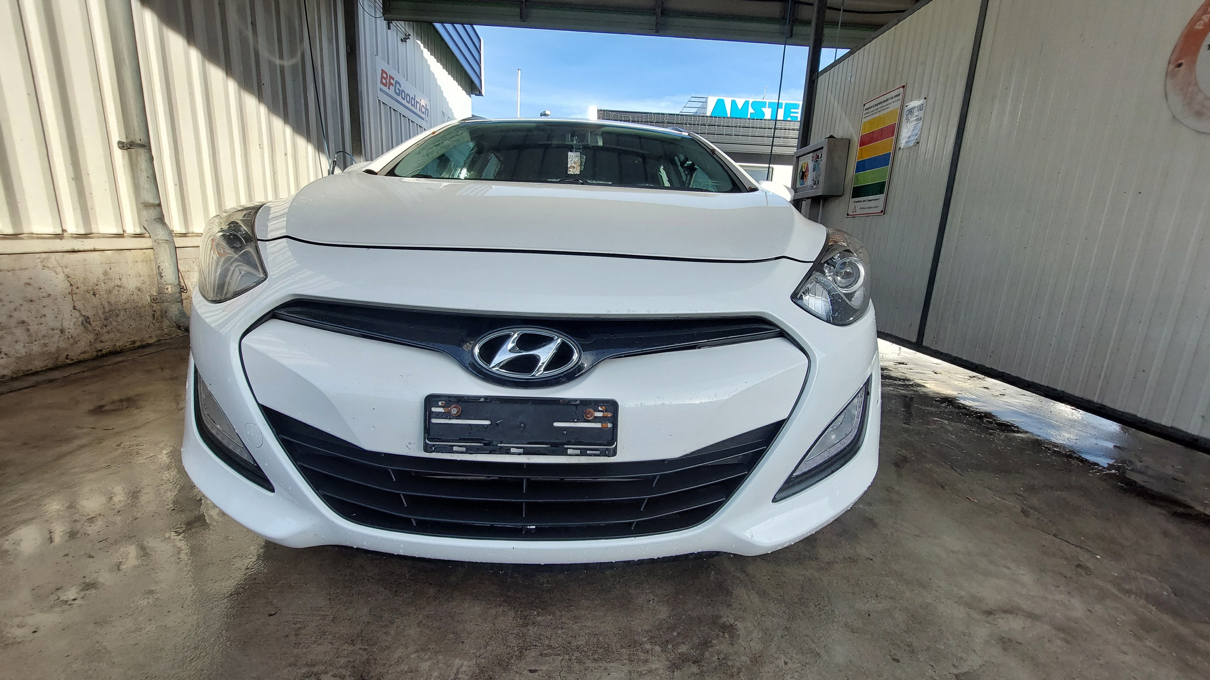 Car photo
