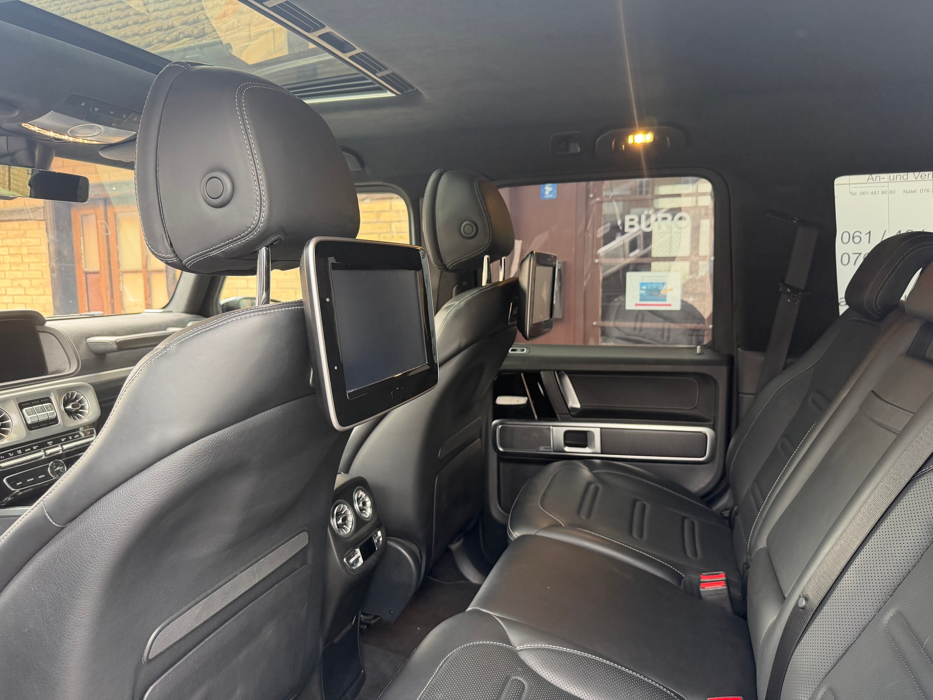 MERCEDES-BENZ G 350 d AMG Line 9G-Tronic-image-12