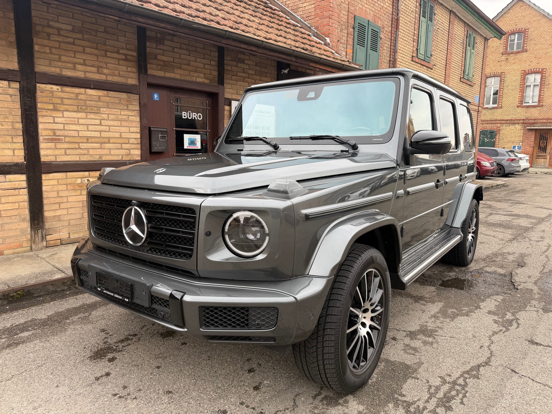 MERCEDES-BENZ G 350 d AMG Line 9G-Tronic-image-1