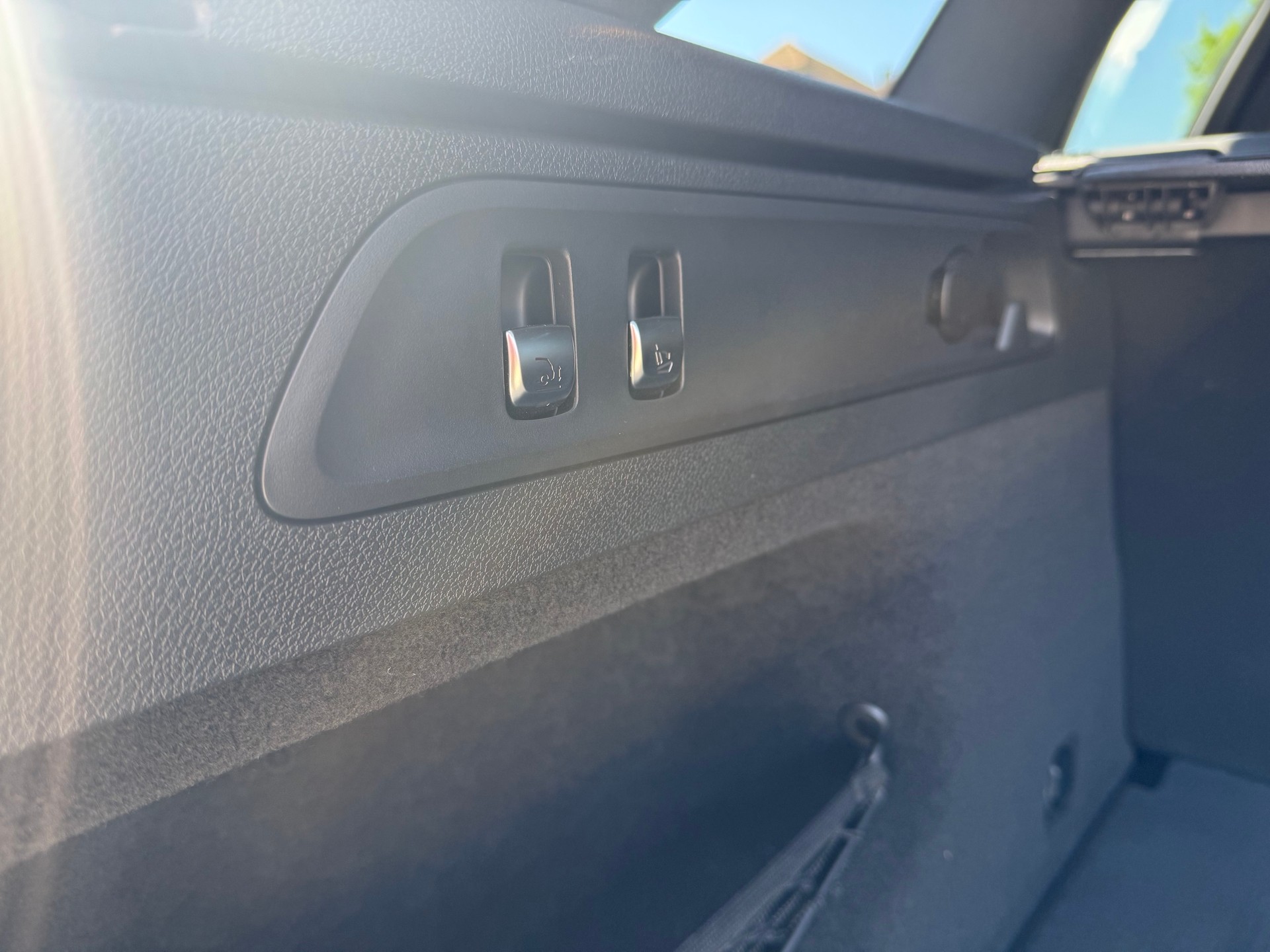 MERCEDES-BENZ GLC 63 S AMG 4Matic 9G-Tronic-image-14