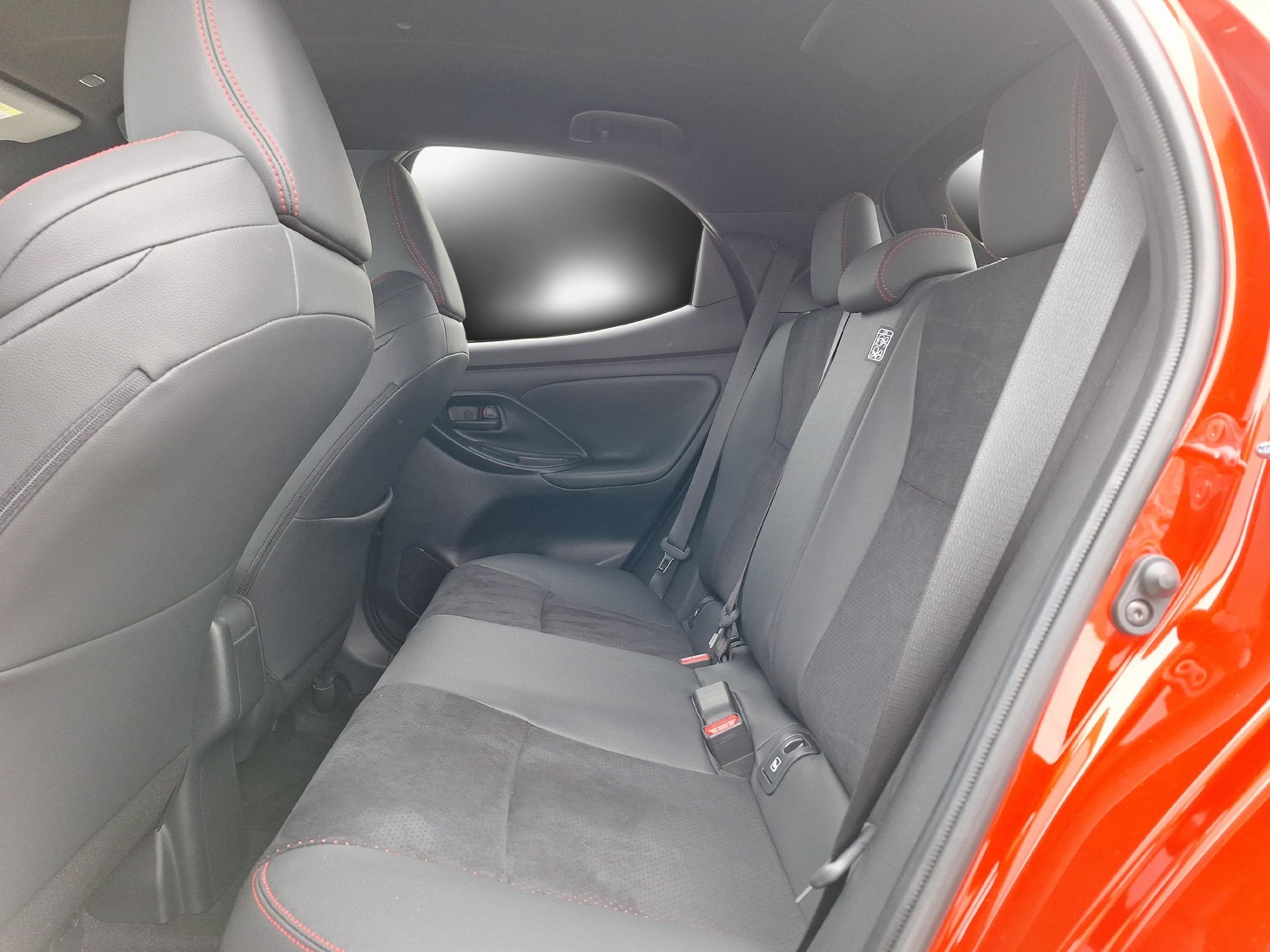 TOYOTA Yaris 1.5 VVT-i HSD GR Sport-image-9