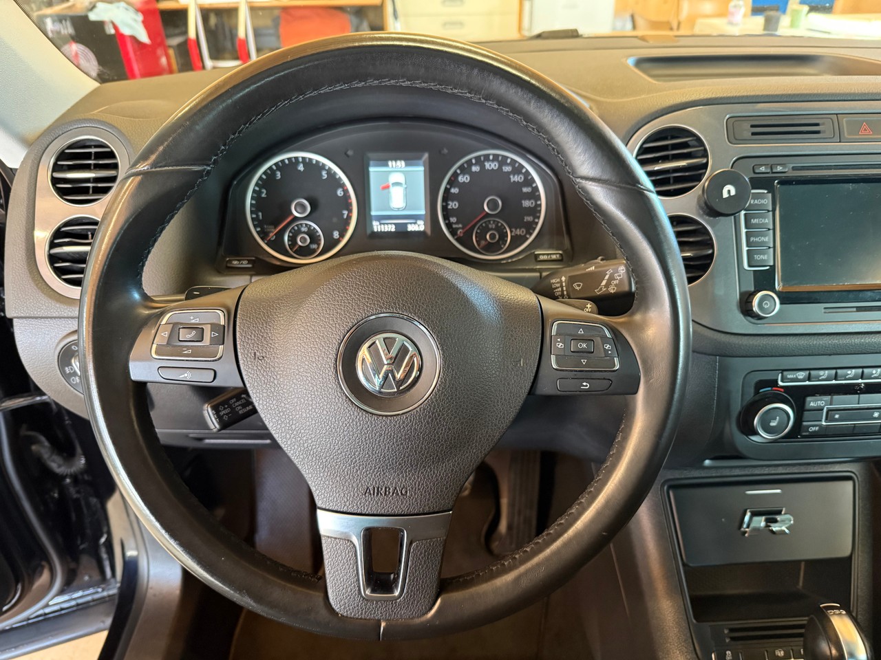 VW Tiguan 2.0 TSI Sport&Style 4Motion DSG-image-9