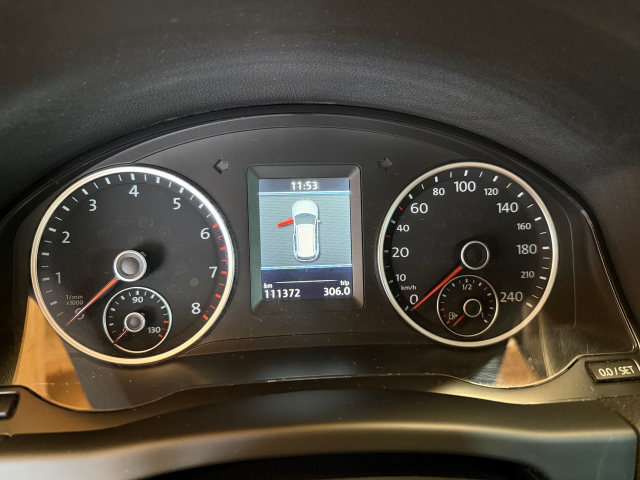 VW Tiguan 2.0 TSI Sport&Style 4Motion DSG-image-10