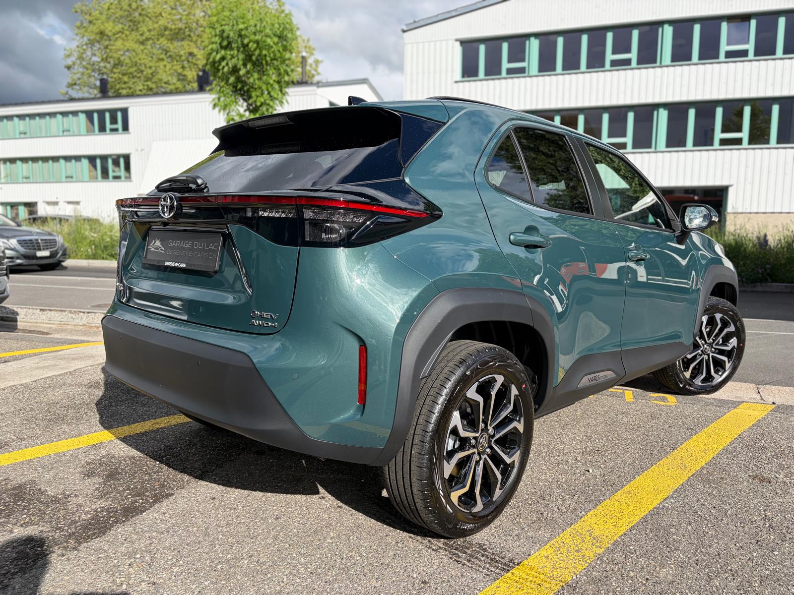 TOYOTA Yaris Cross 1.5 Trend AWDi e-CVT-showroom-element-3