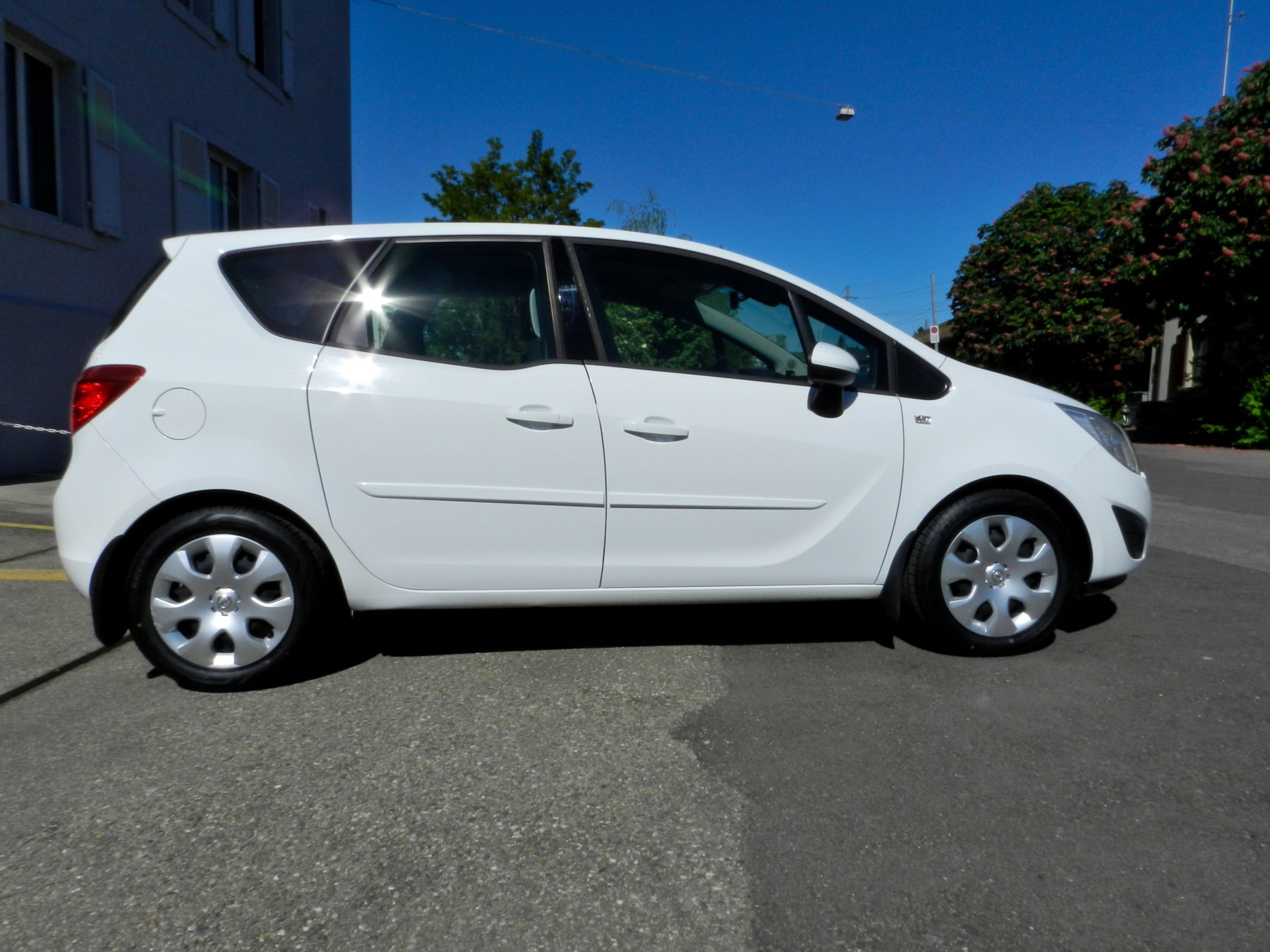 OPEL Meriva 1.4 Turbo Enjoy-image-3