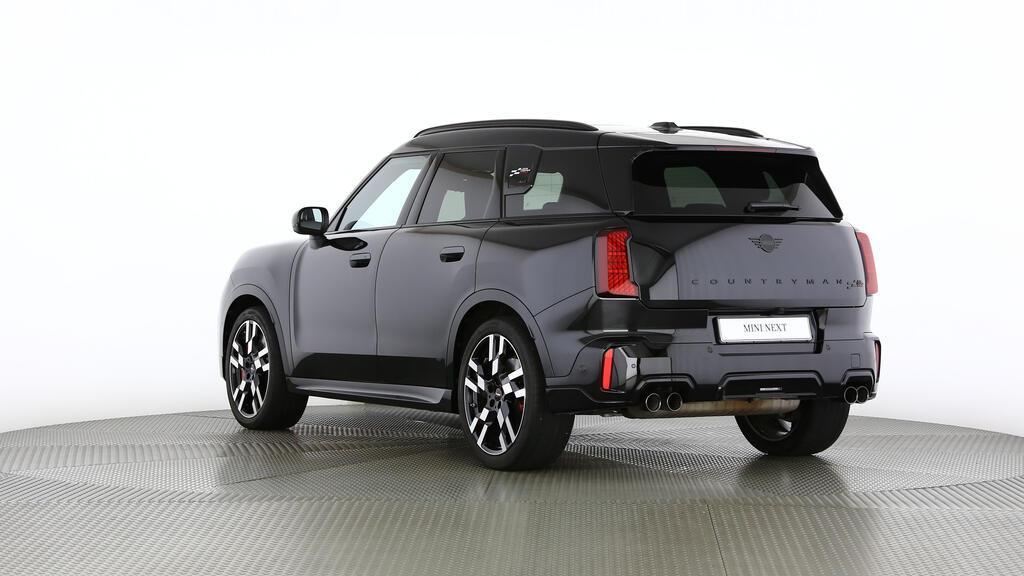 MINI John Cooper Works Countryman ALL4-image-4
