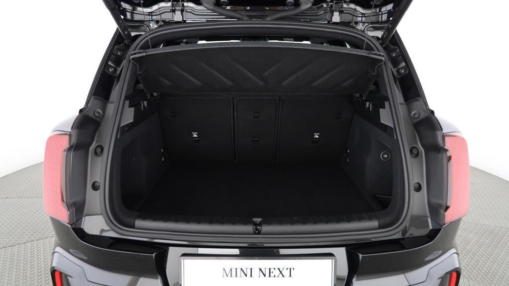 MINI John Cooper Works Countryman ALL4-image-20
