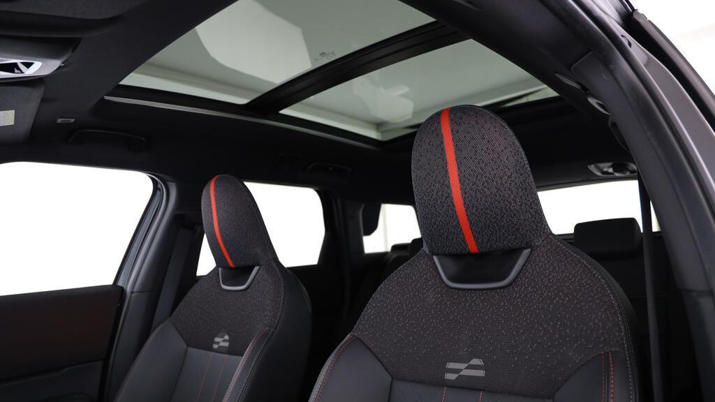 MINI John Cooper Works Countryman ALL4-image-18