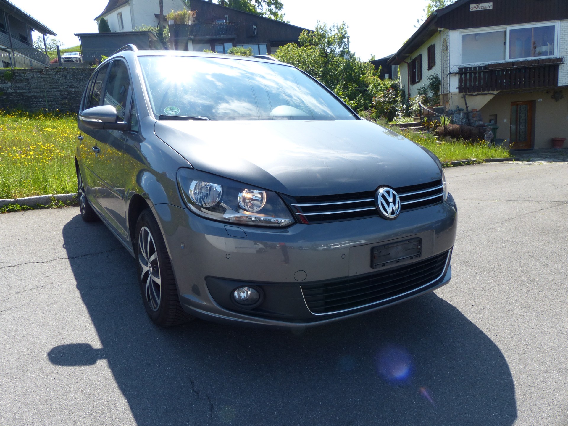 VW Touran 1.4 TSI Comfortline DSG-image-1