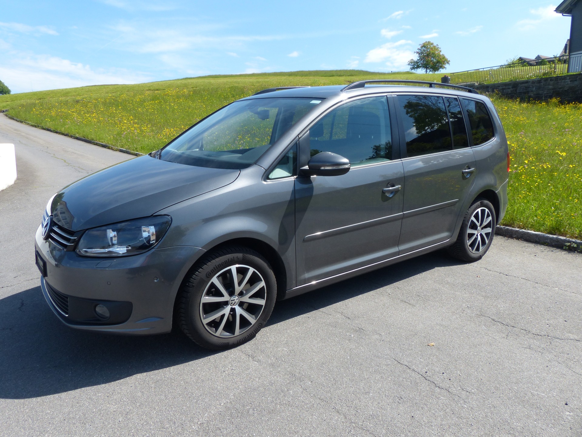 VW Touran 1.4 TSI Comfortline DSG-image-3