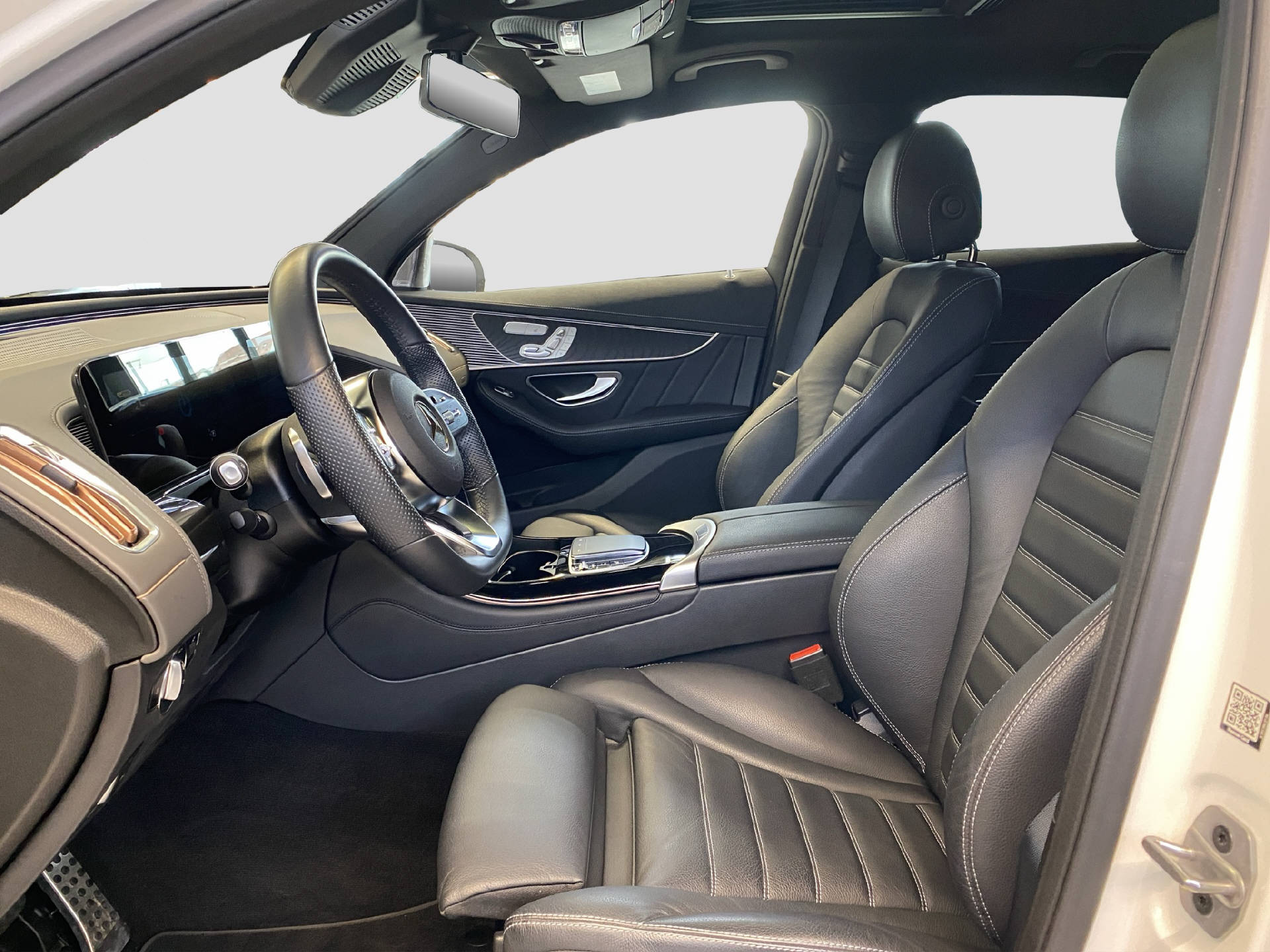MERCEDES-BENZ EQC 400 AMG Line 4MATIC-image-7