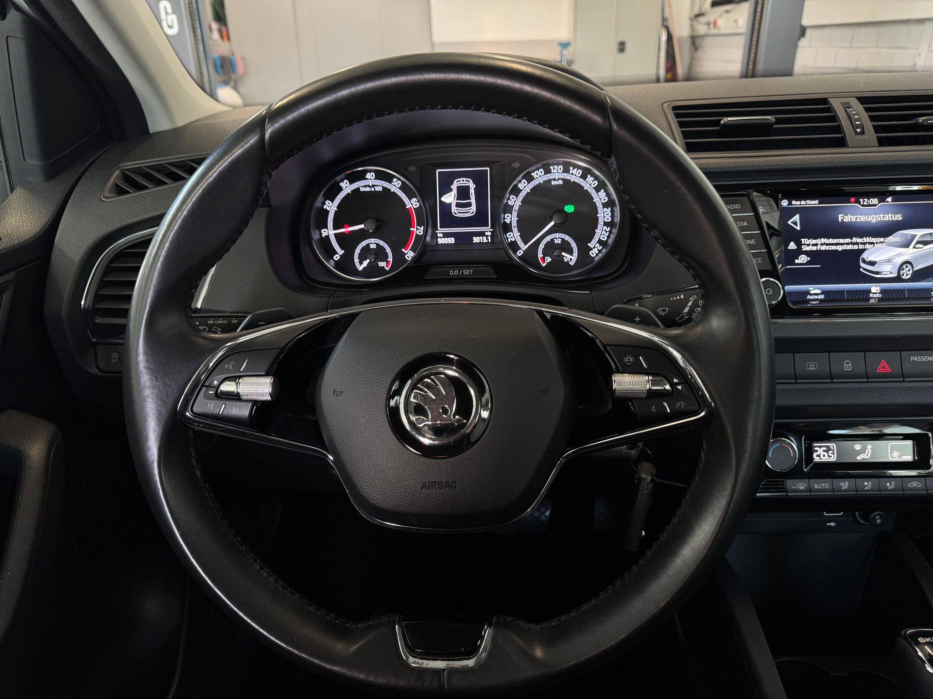 SKODA Fabia 1.0 TSI Ambition DSG-image-8