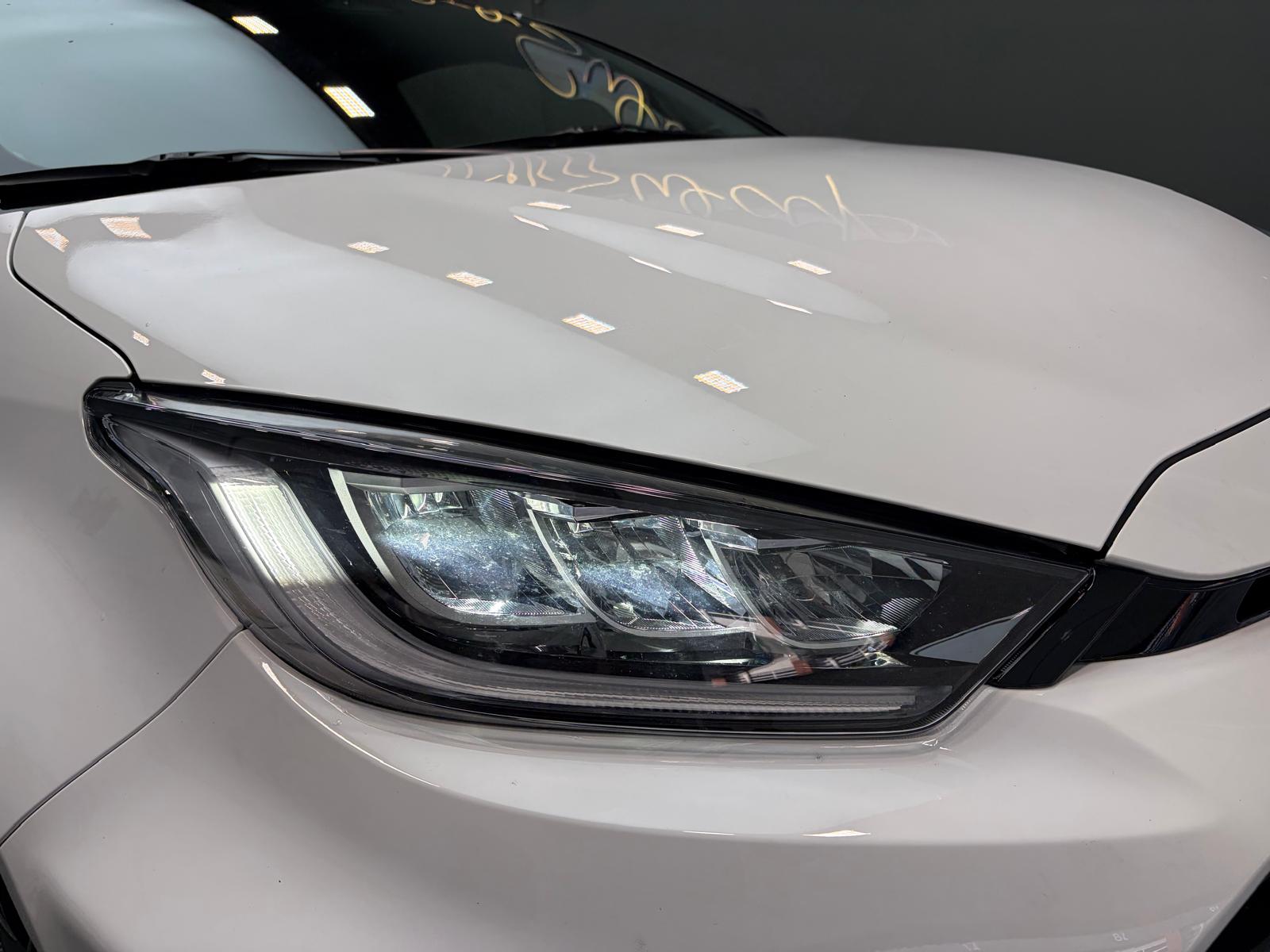 TOYOTA Yaris 1.6 GR Sport A-image-2