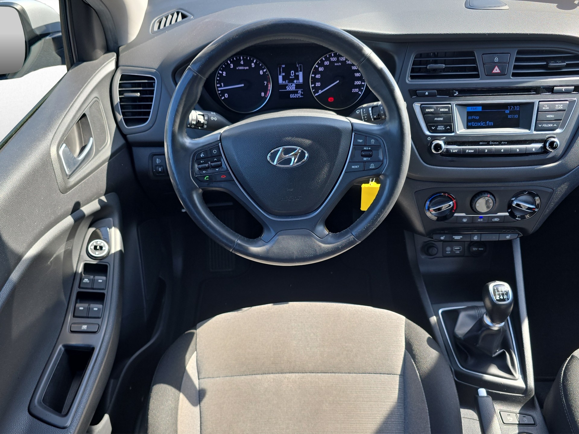 HYUNDAI i20 1.2-image-12
