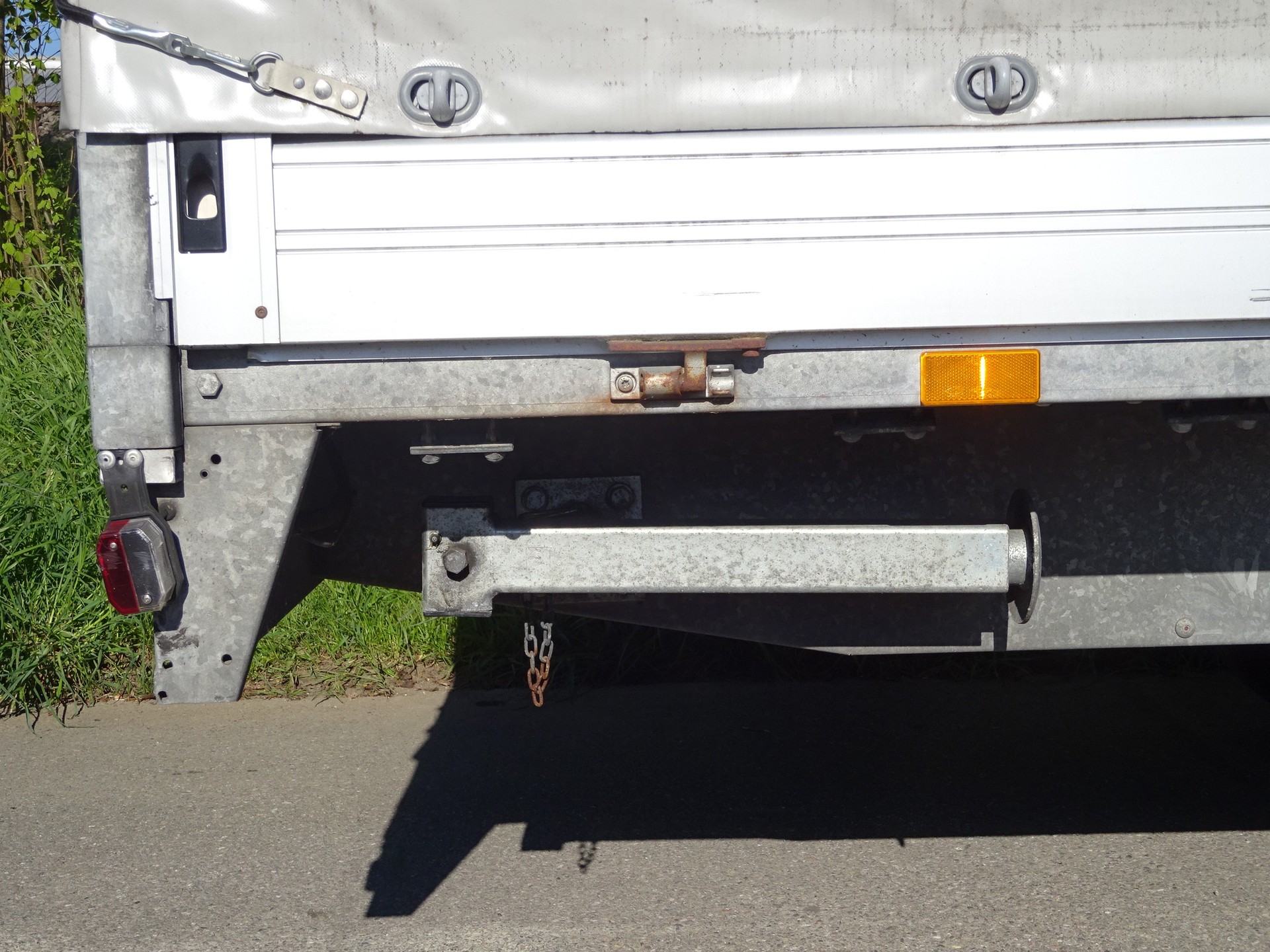 HUMBAUR HT 3000 G Brücke mit Verdeck-image-5