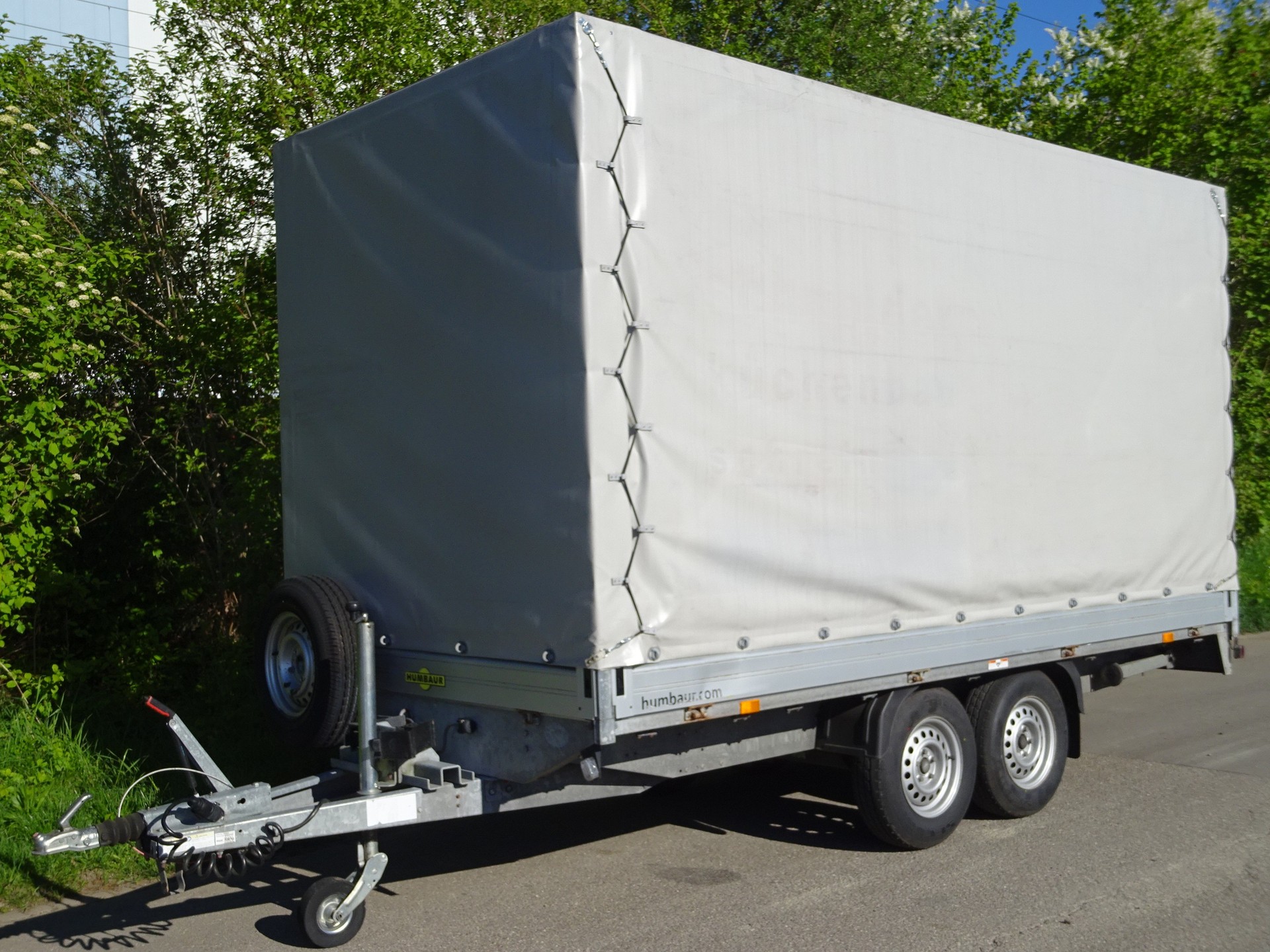 HUMBAUR HT 3000 G Brücke mit Verdeck-image-0