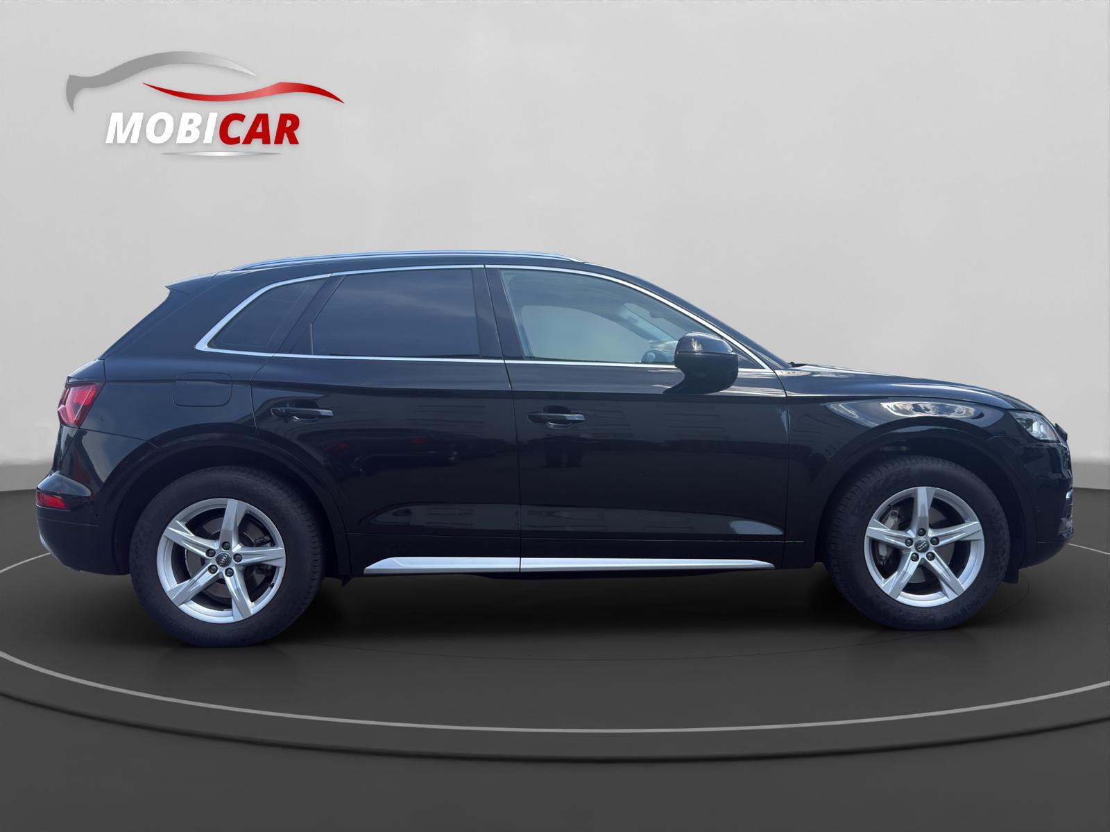 AUDI Q5 2.0 TFSI quattro S-tronic-image-5