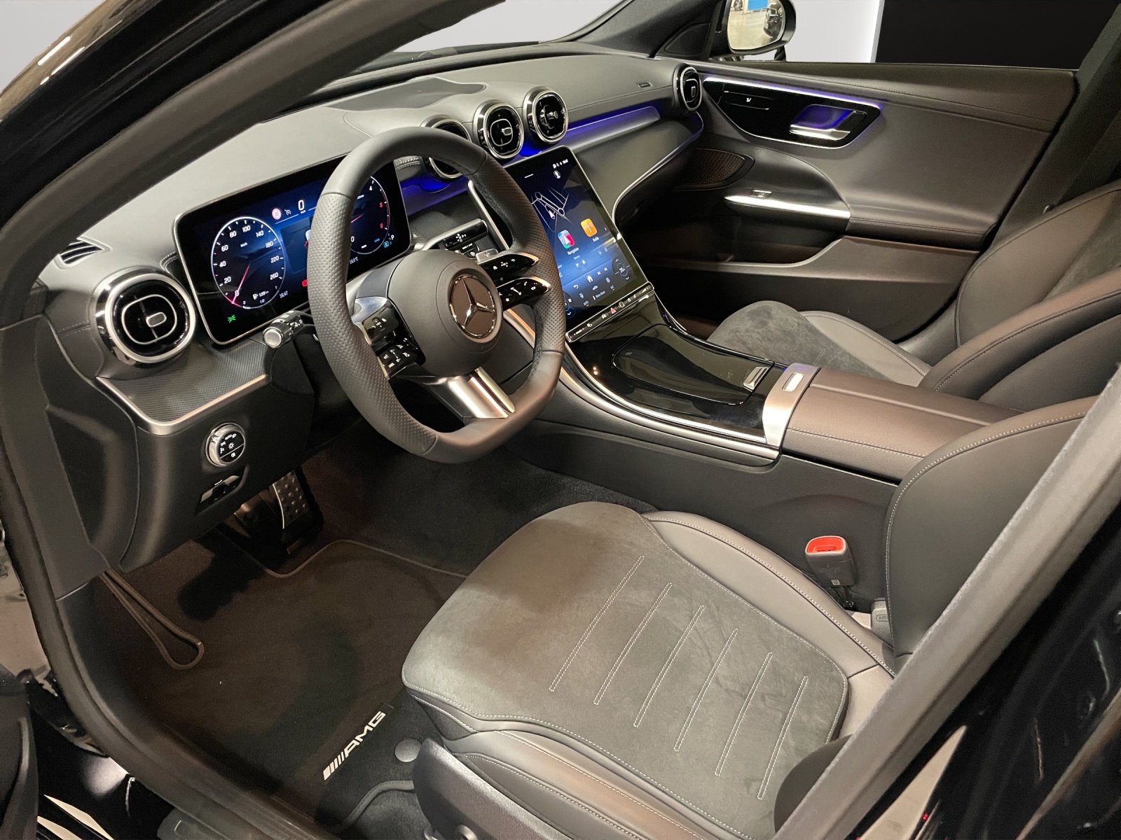 MERCEDES-BENZ C 220 d T 4 Matic Swiss Star-image-6