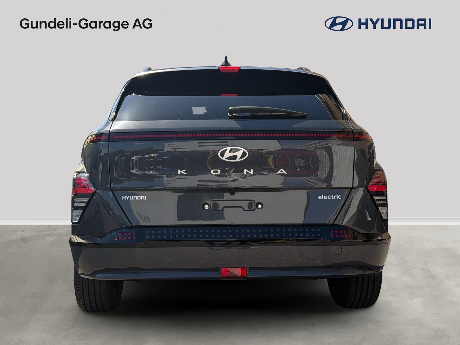 HYUNDAI Kona EV 65.4 kWh Amplia-image-5