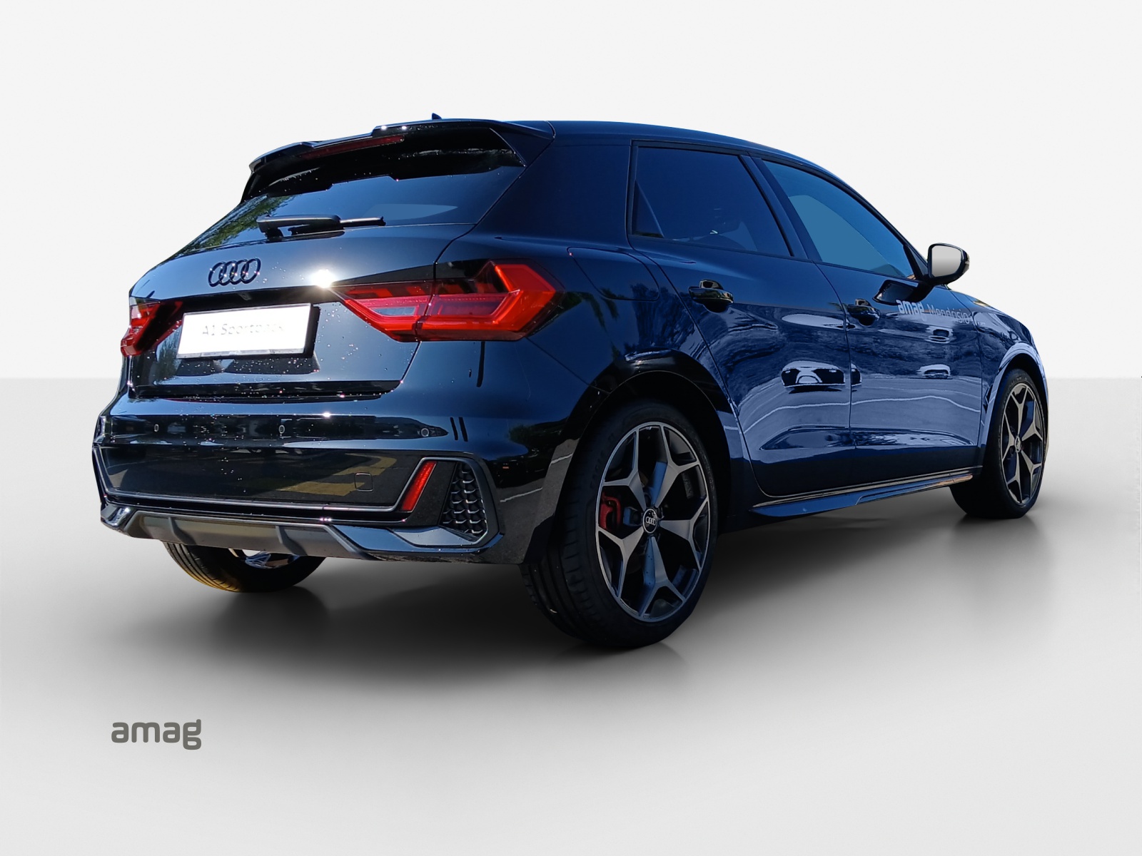AUDI A1 Sportback 35 TFSI S Line S-tronic-image-4