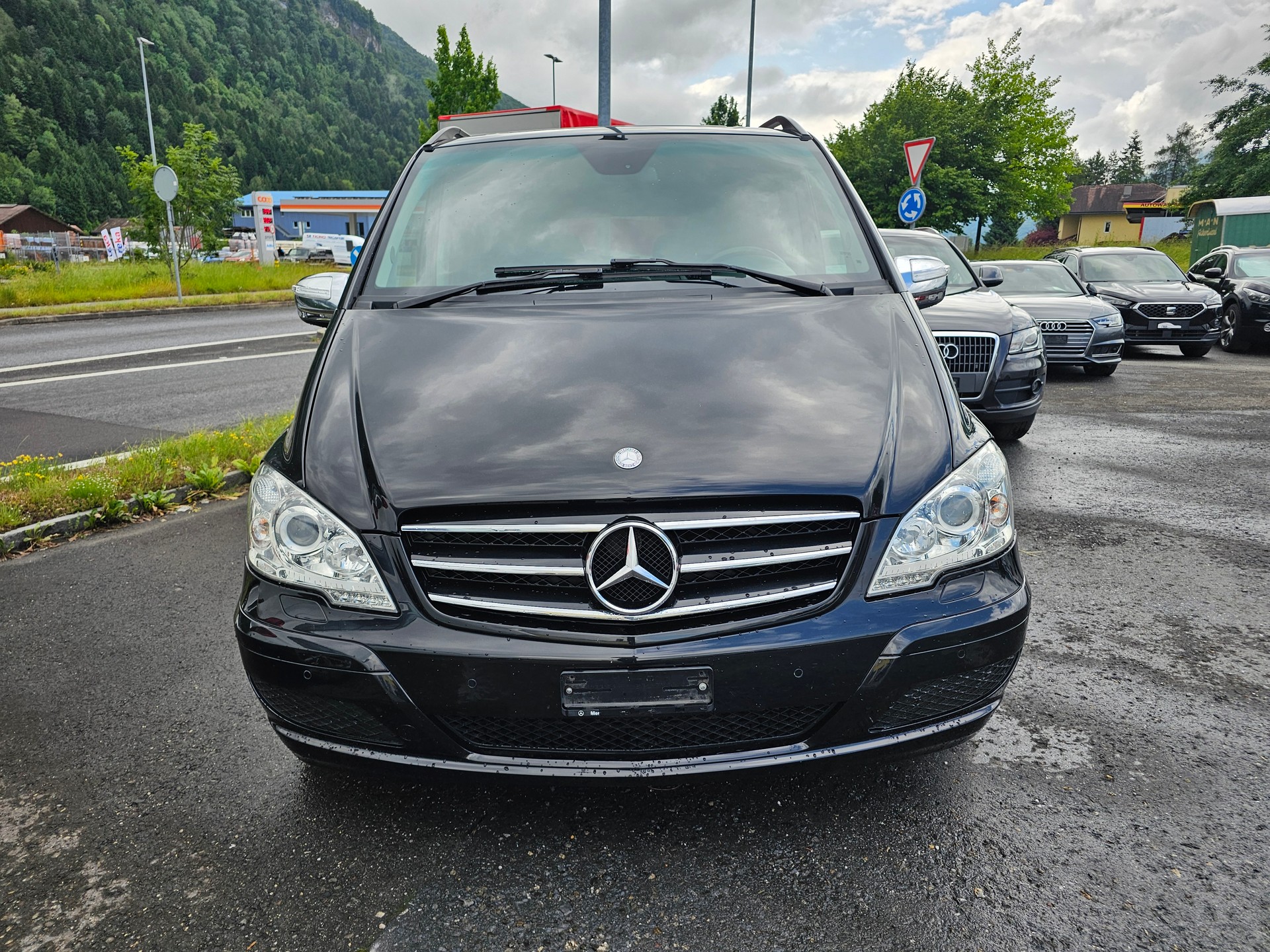 MERCEDES-BENZ Viano 3.0 CDI Blue Efficiency Ambiente L A-image-5