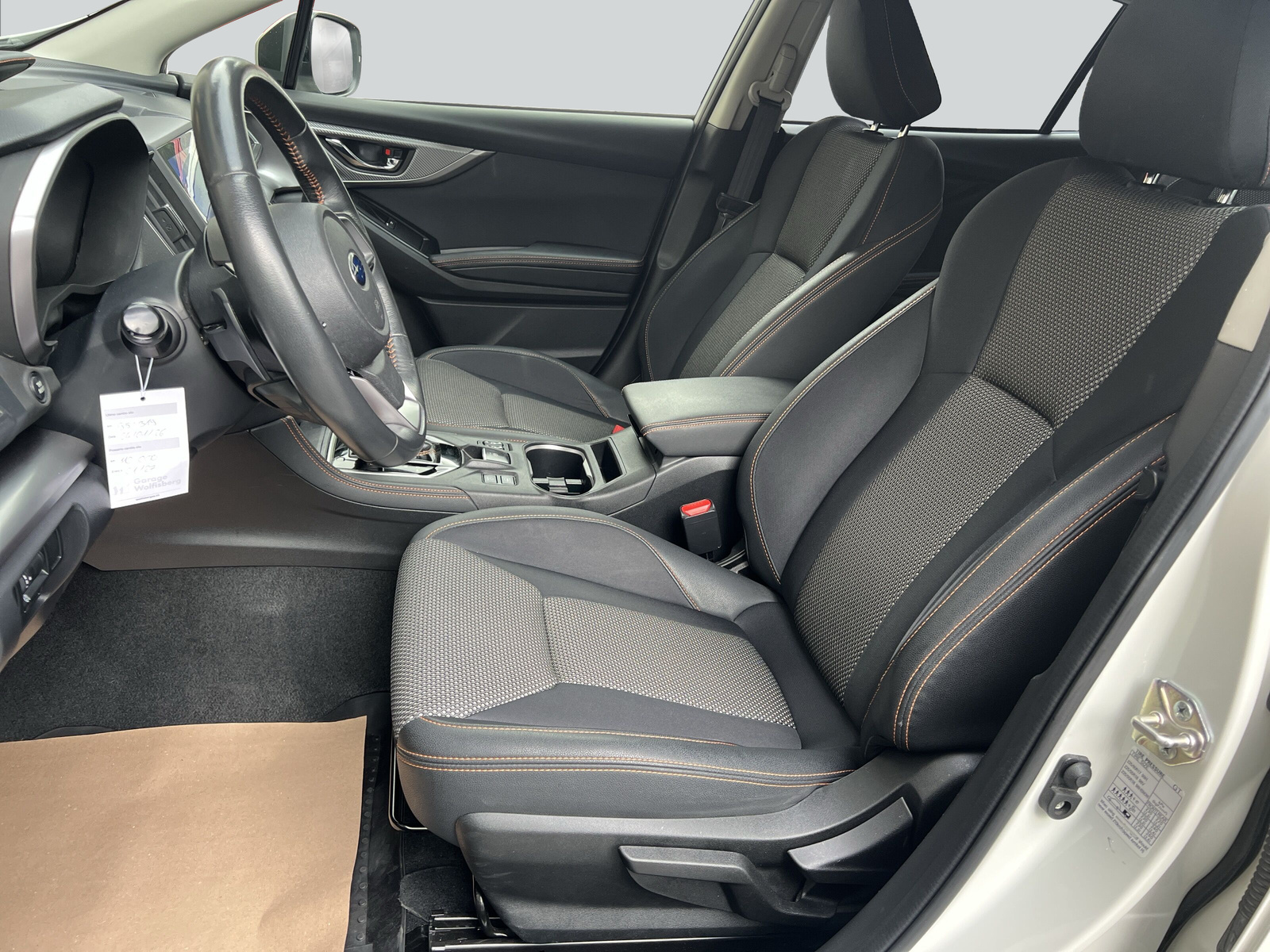 SUBARU XV 2.0 e-Boxer Swiss Plus AWD Lineartronic-image-9
