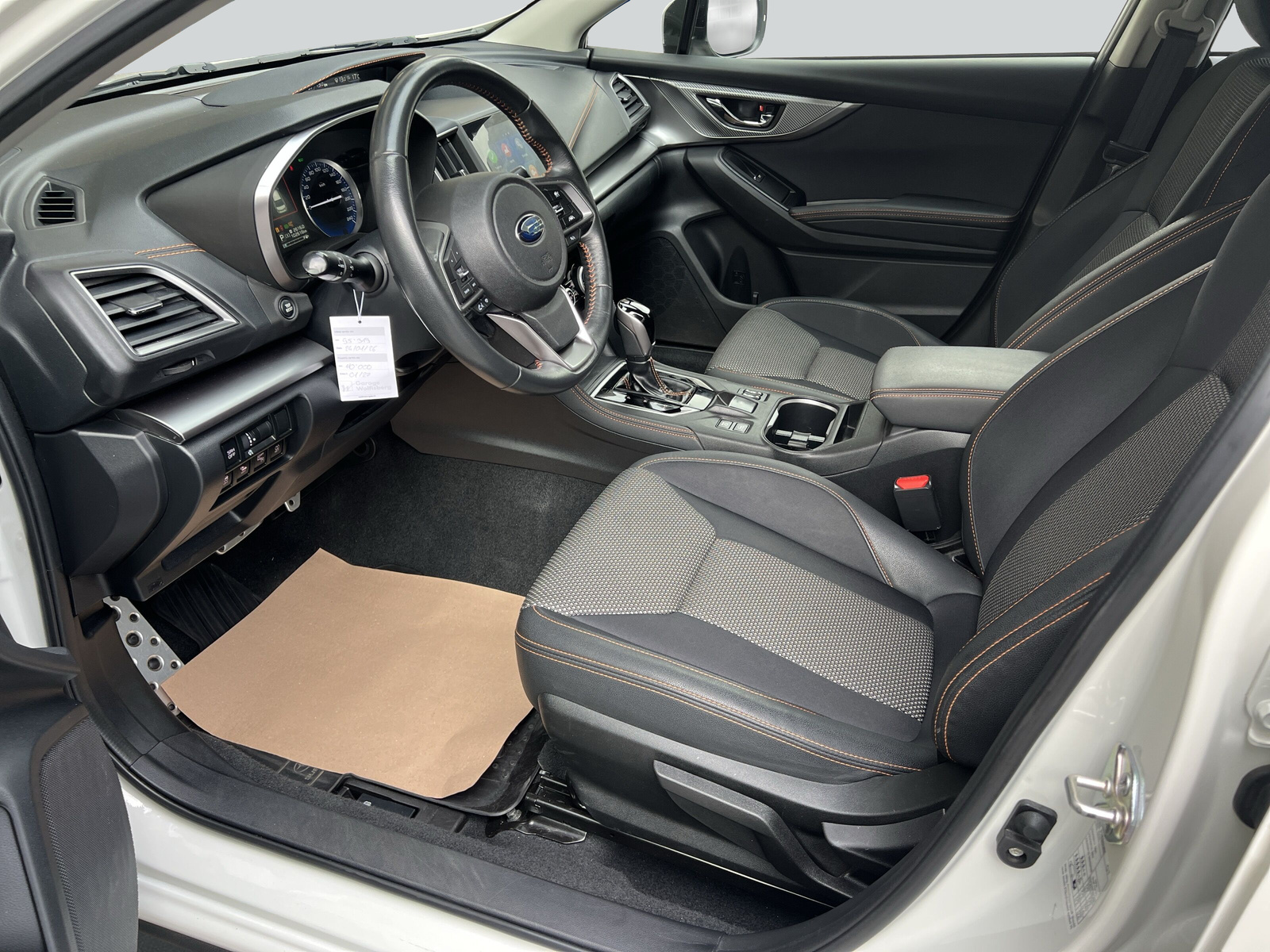 SUBARU XV 2.0 e-Boxer Swiss Plus AWD Lineartronic-image-8