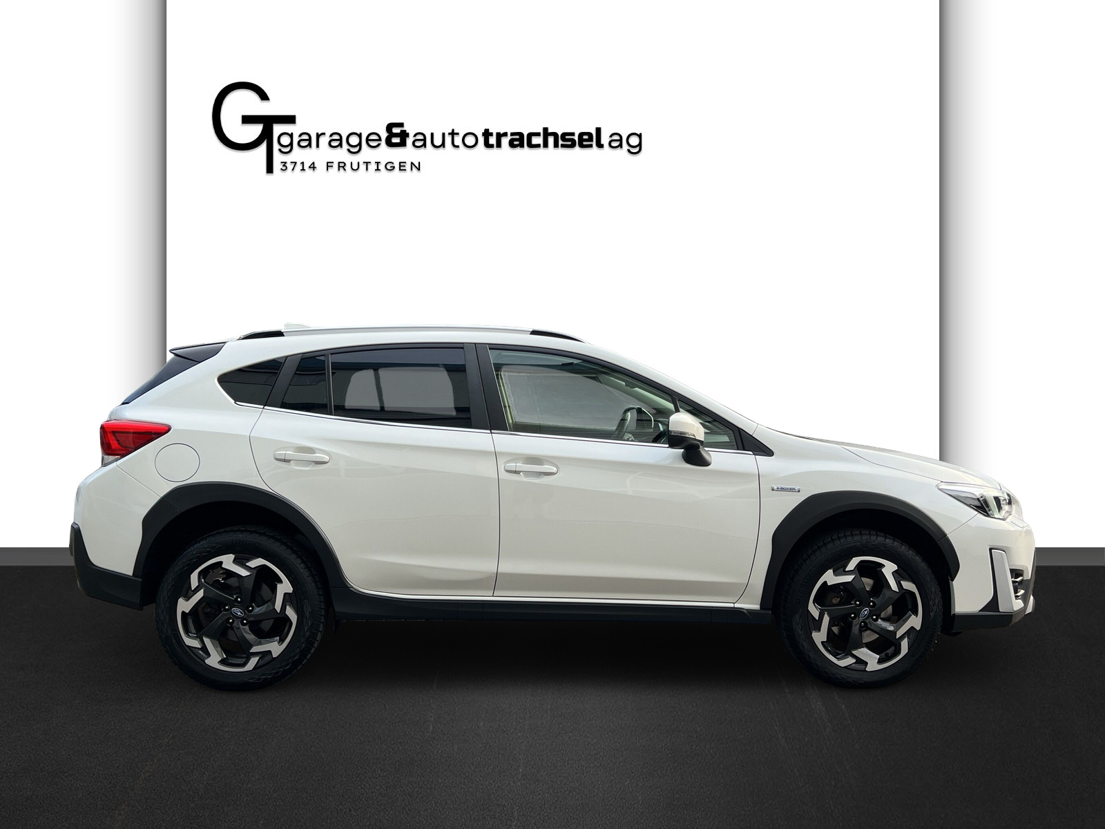 SUBARU XV 2.0 e-Boxer Swiss Plus AWD Lineartronic-image-5