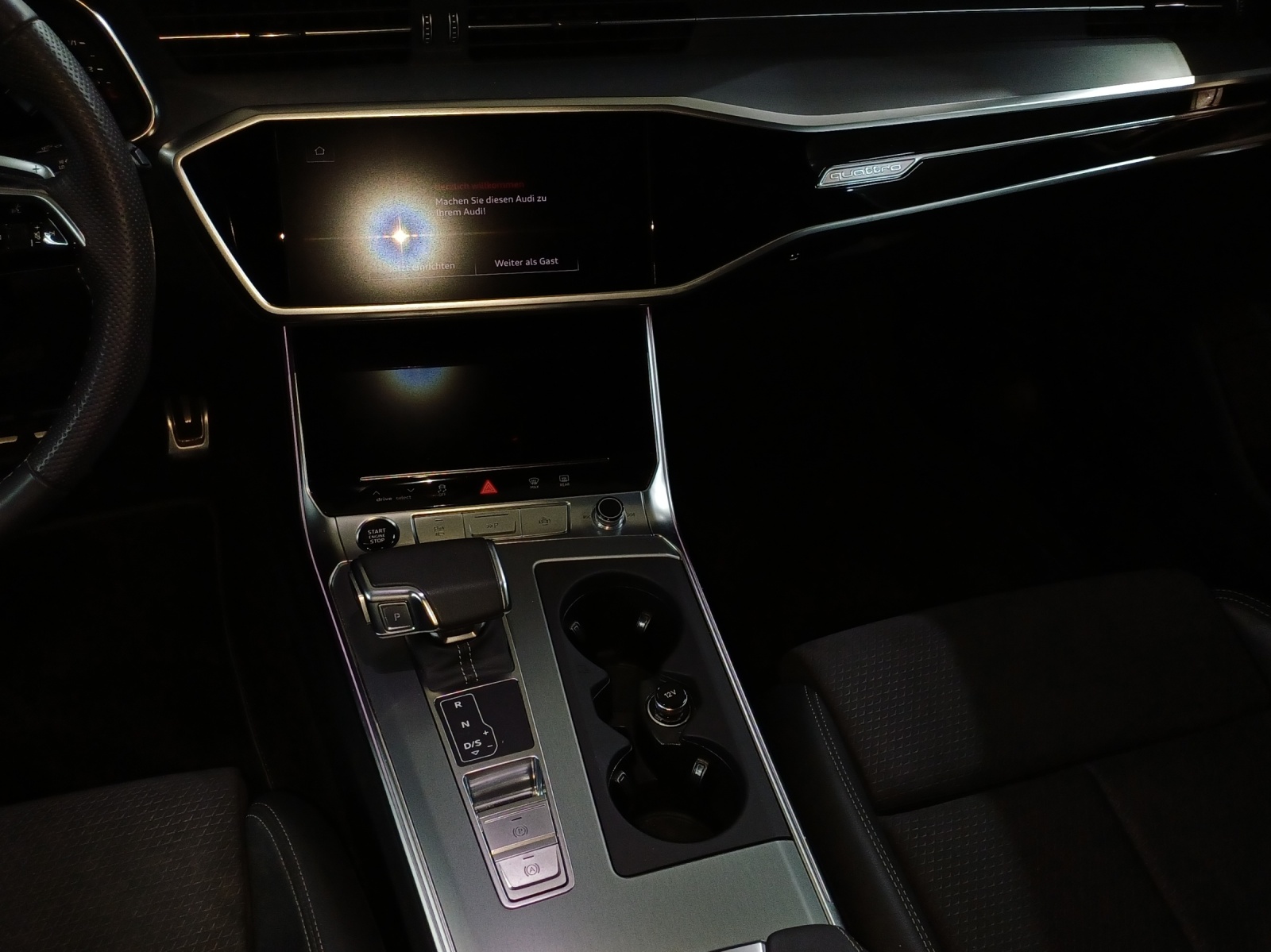 AUDI A6 Avant 55 TFSIe Sport quattro S-tronic-image-10