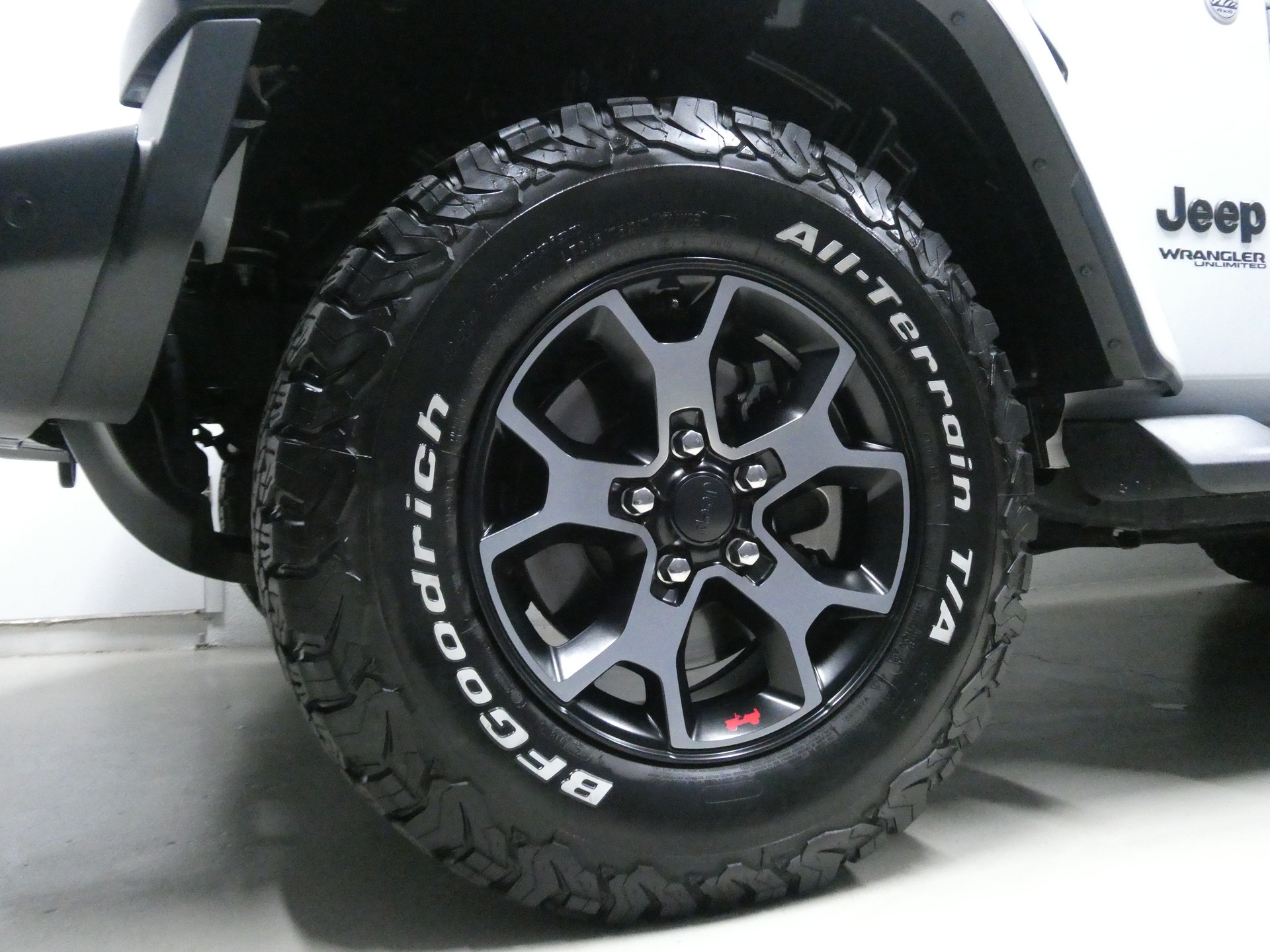 JEEP Wrangler 2.0 Unlimited Night Eagle Automatic - Navigation - Leder - Soft &Hardtop - Kamera - 272 PS-image-7