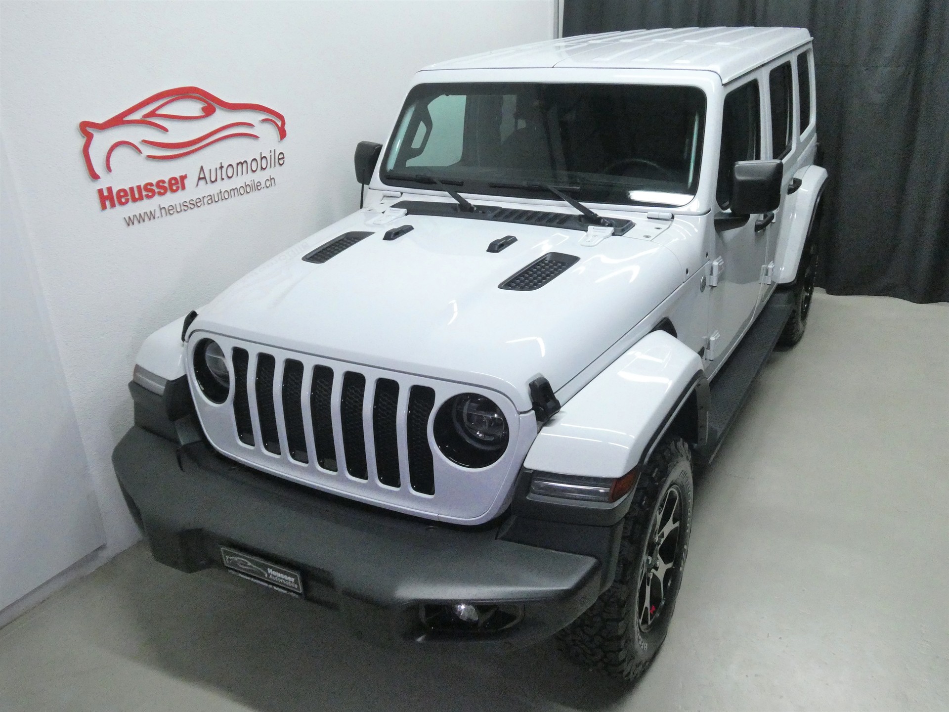 JEEP Wrangler 2.0 Unlimited Night Eagle Automatic - Navigation - Leder - Soft &Hardtop - Kamera - 272 PS-showroom-element-2