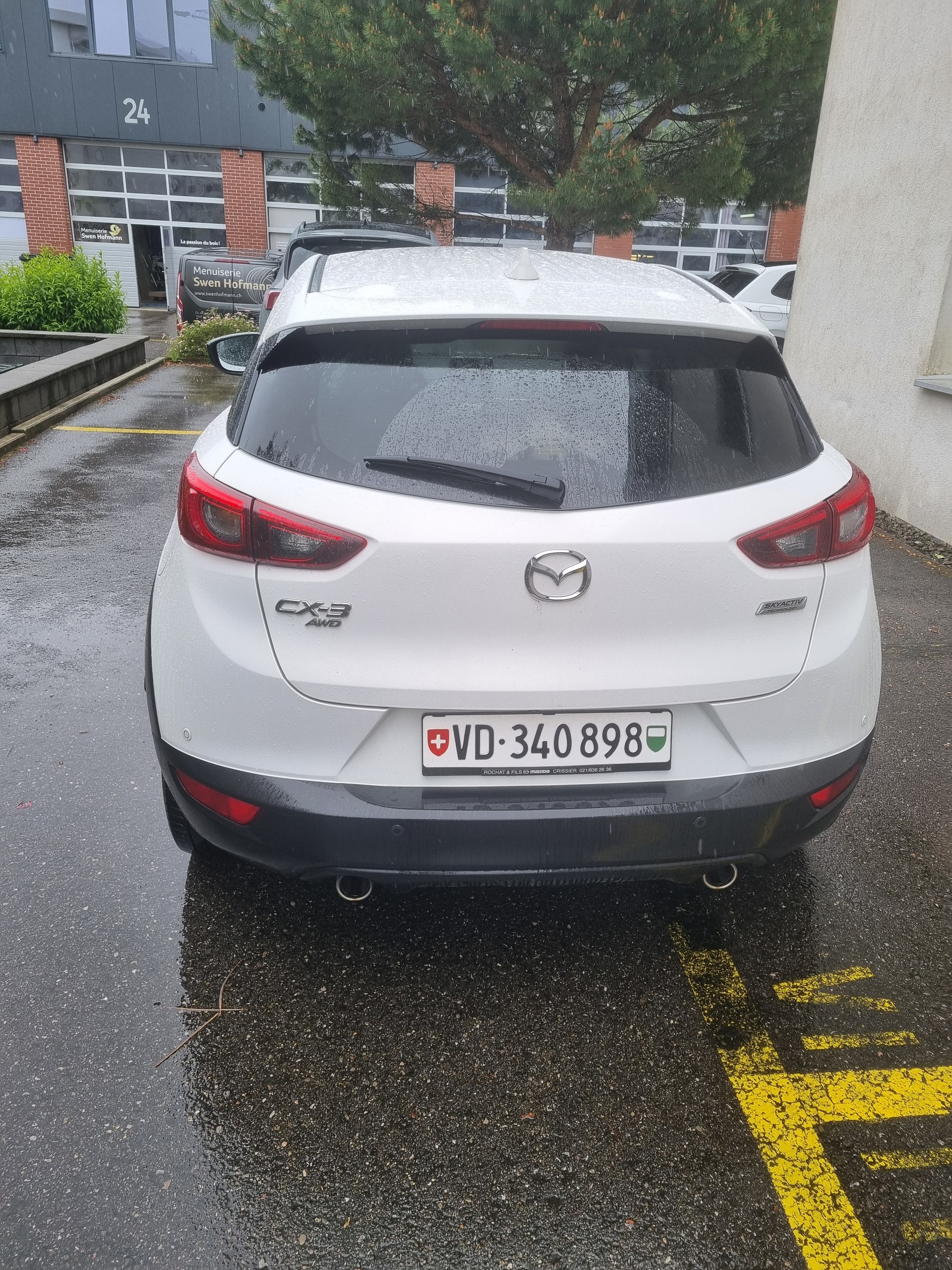 MAZDA 2.0 Revolution AWD-image-4
