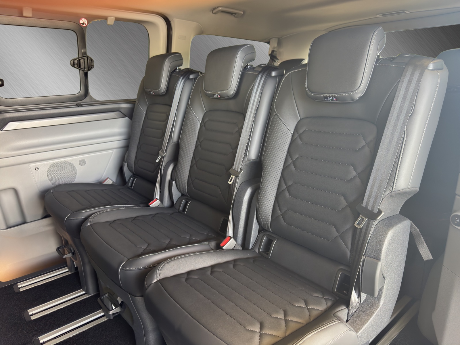 FORD Tourneo Custom Bus 320 L1 2.0 EcoBlue Titanium X 4x4-image-11
