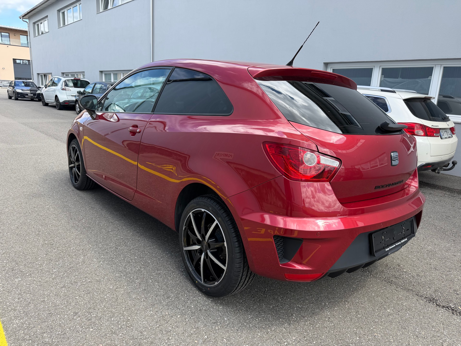 SEAT Ibiza SC 1.4 TSI Cupra DSG-image-7