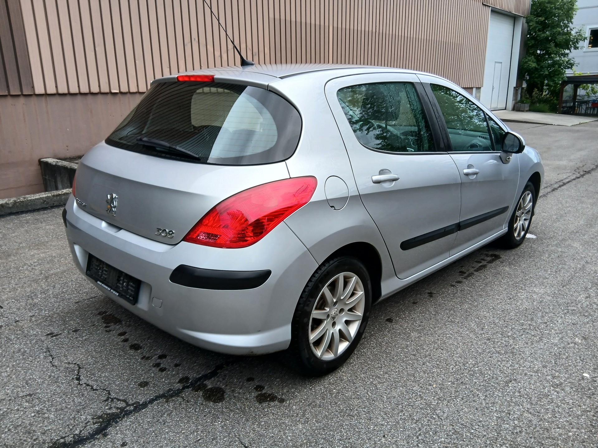PEUGEOT 308-image-2